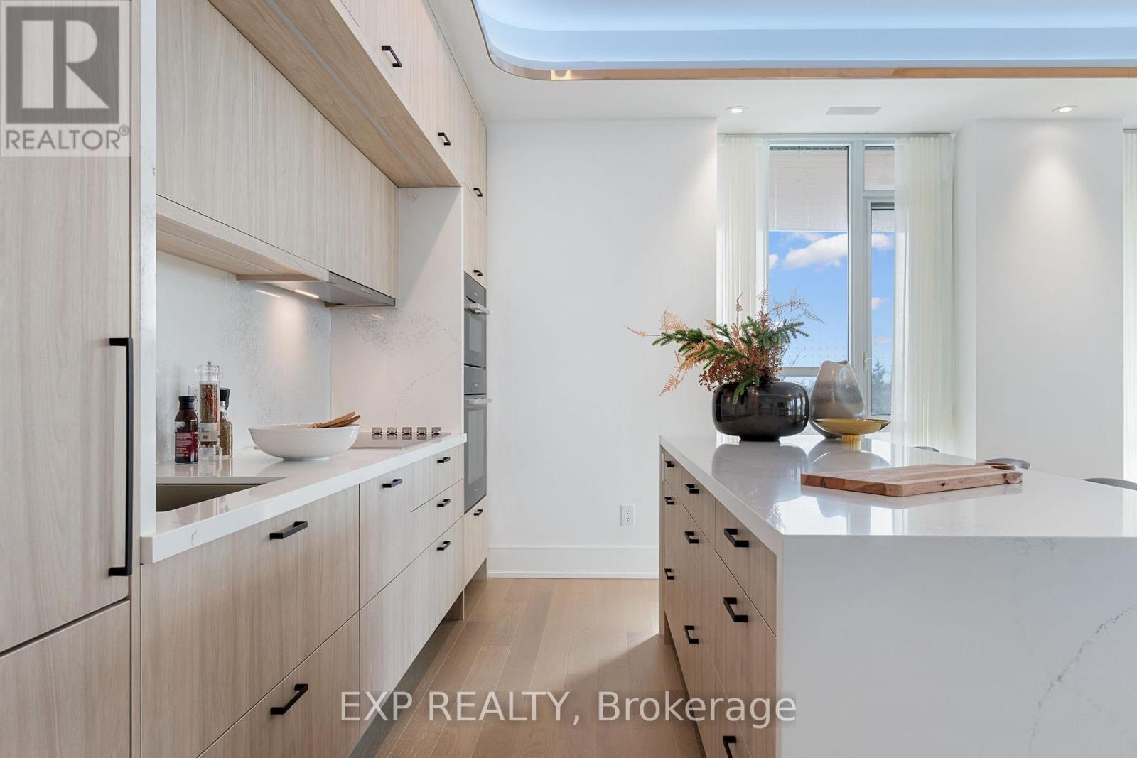 418 - 399 Royal Orchard Boulevard, Markham, Ontario  L3T 0H3 - Photo 17 - N12369249