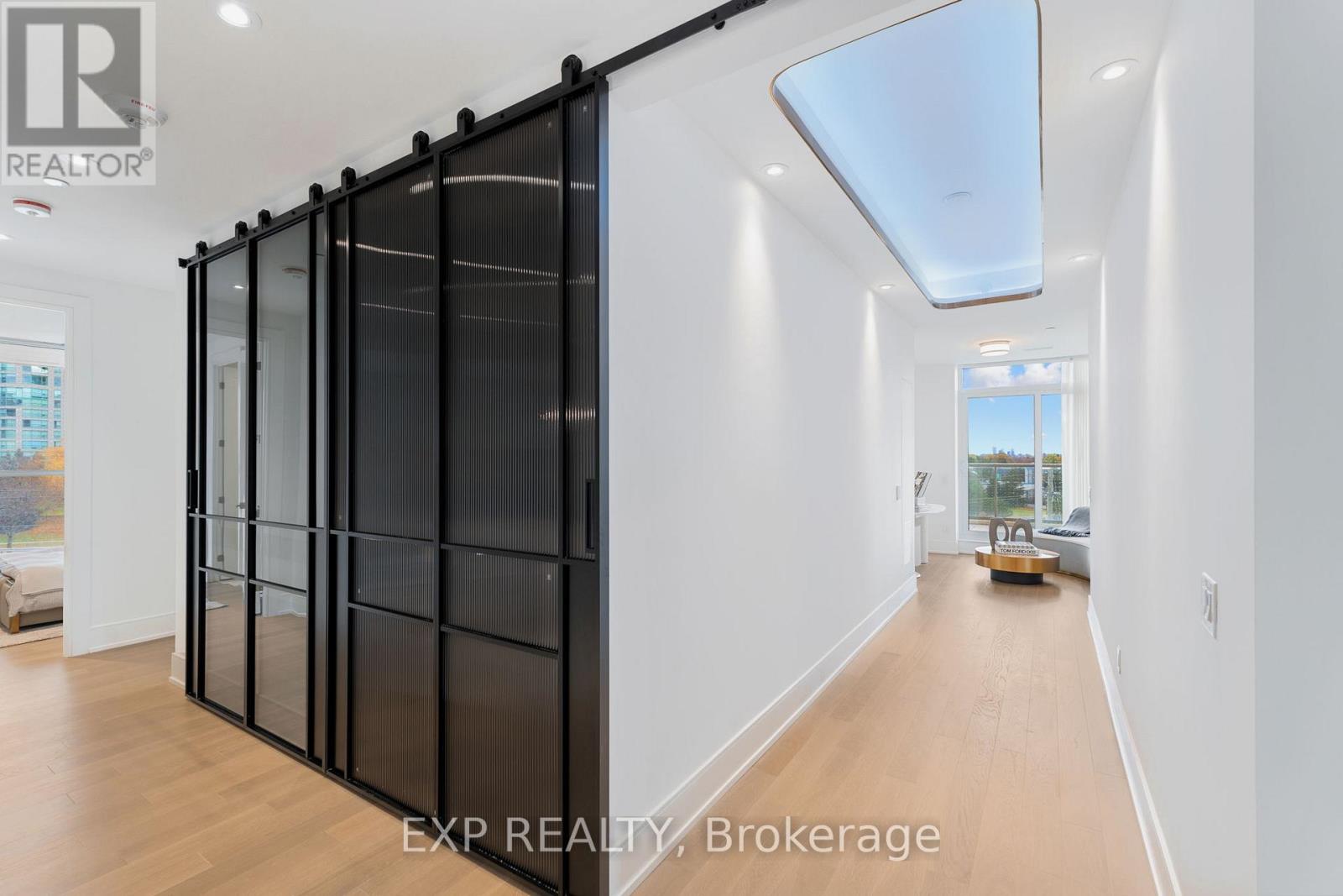 418 - 399 Royal Orchard Boulevard, Markham, Ontario  L3T 0H3 - Photo 13 - N12369249