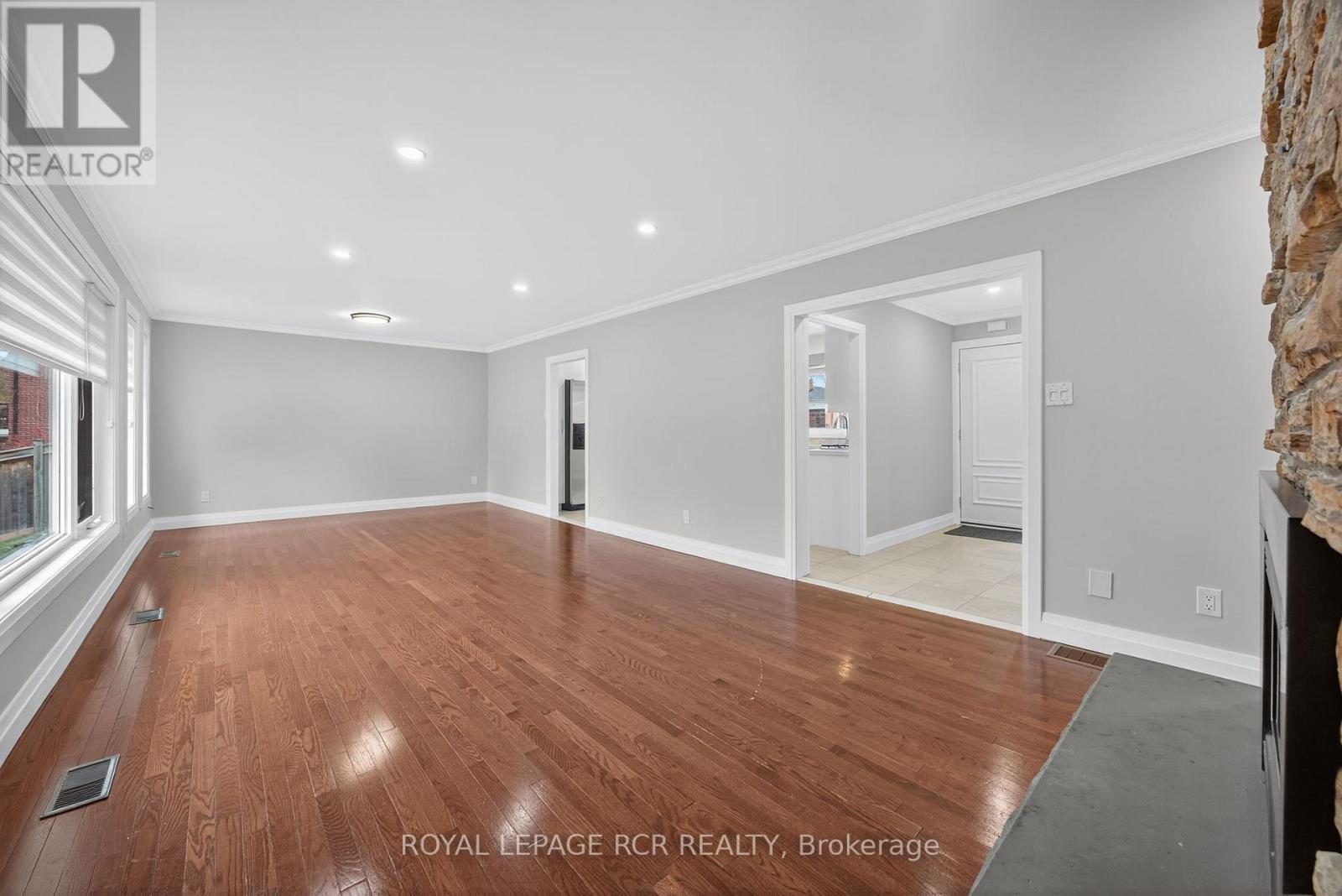 52 Elizabeth Drive, King, Ontario  L0G 1N0 - Photo 13 - N12553208