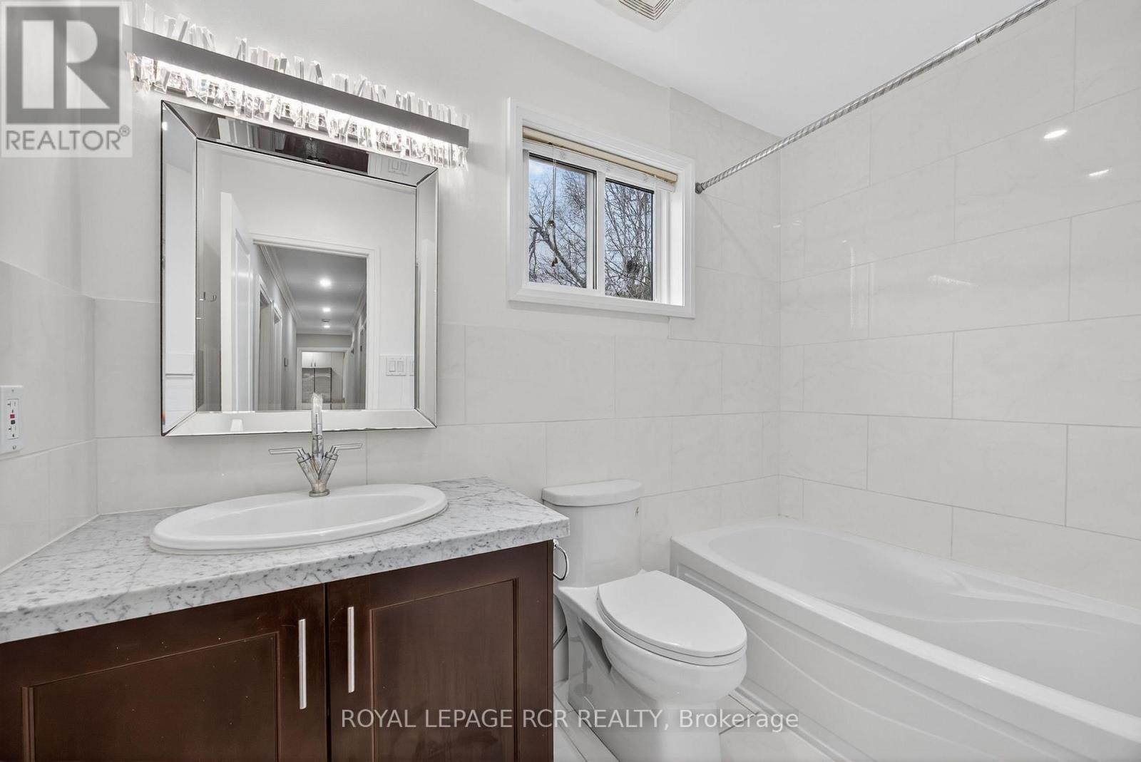 52 Elizabeth Drive, King, Ontario  L0G 1N0 - Photo 23 - N12553208