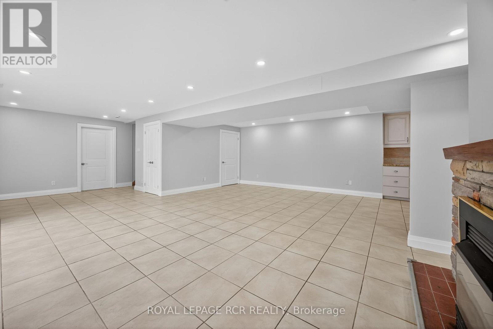 52 Elizabeth Drive, King, Ontario  L0G 1N0 - Photo 26 - N12553208