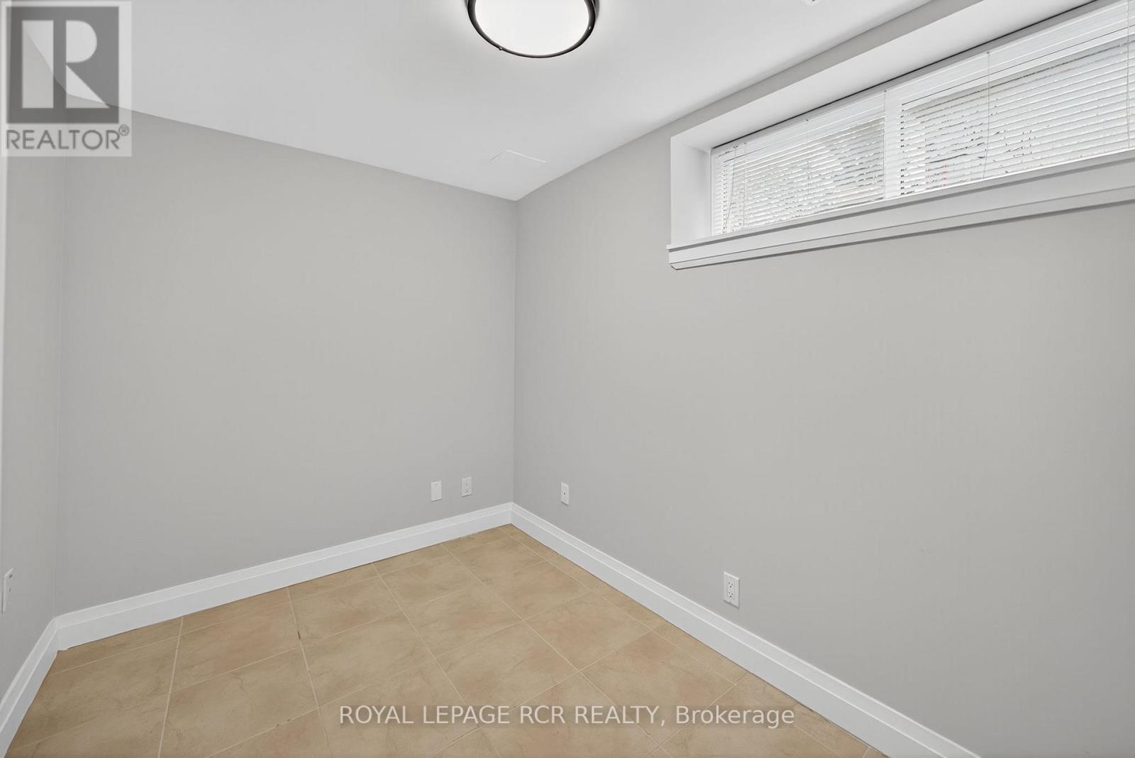 52 Elizabeth Drive, King, Ontario  L0G 1N0 - Photo 30 - N12553208