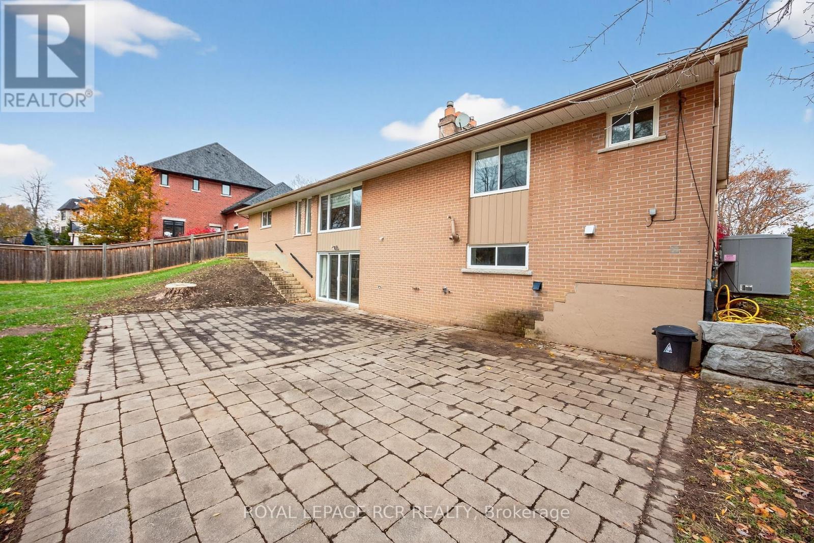 52 Elizabeth Drive, King, Ontario  L0G 1N0 - Photo 39 - N12553208