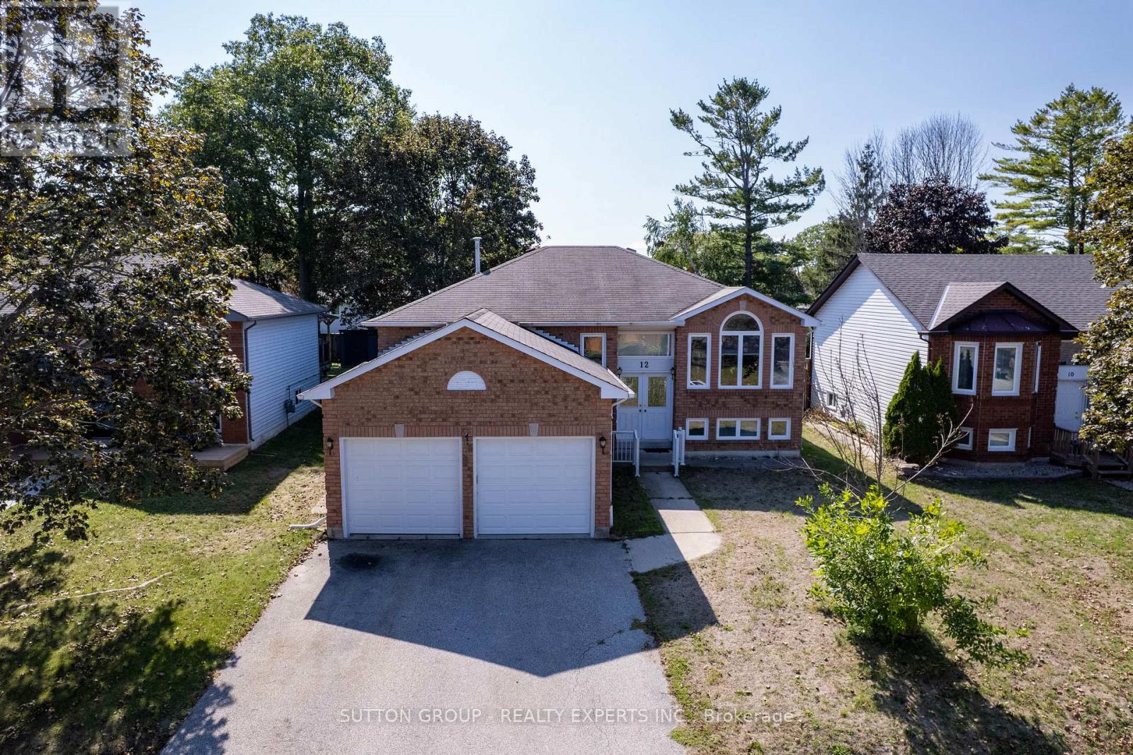 12 LANGEVIN DRIVE, Wasaga Beach, Ontario