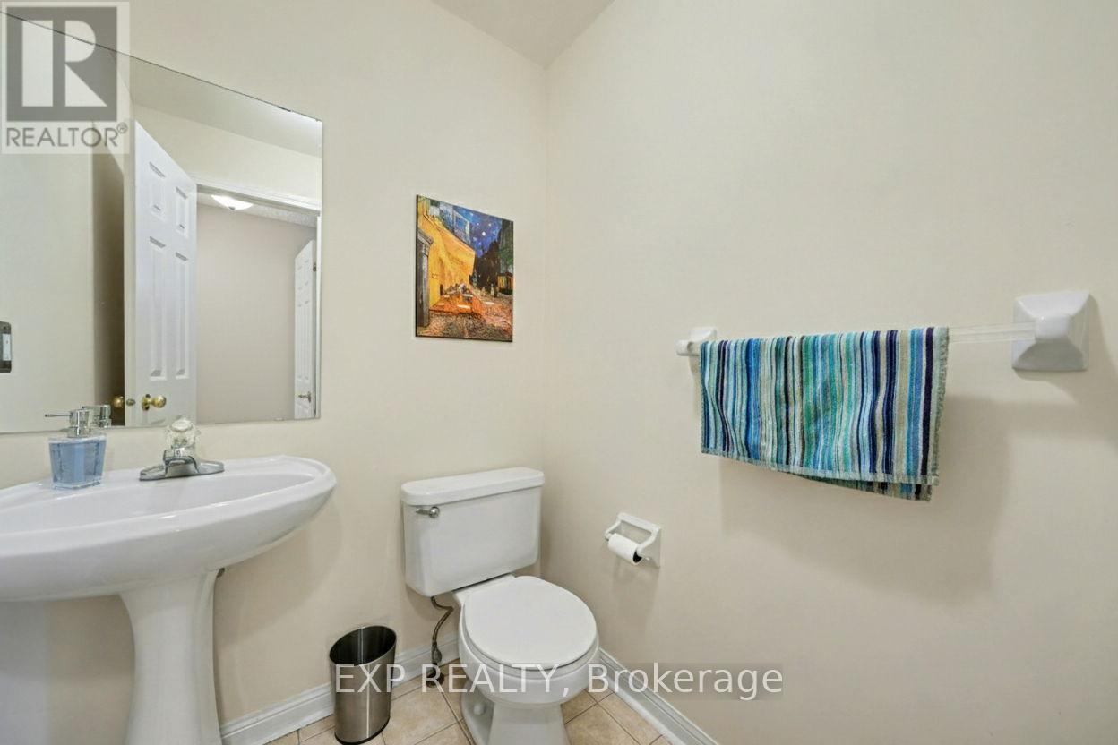 56 Hawthorne Crescent, Barrie, Ontario  L4N 9Y7 - Photo 17 - S12553246