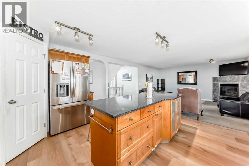 307 Panatella Court Nw, Calgary, Alberta  T3K 5Y1 - Photo 12 - A2265812