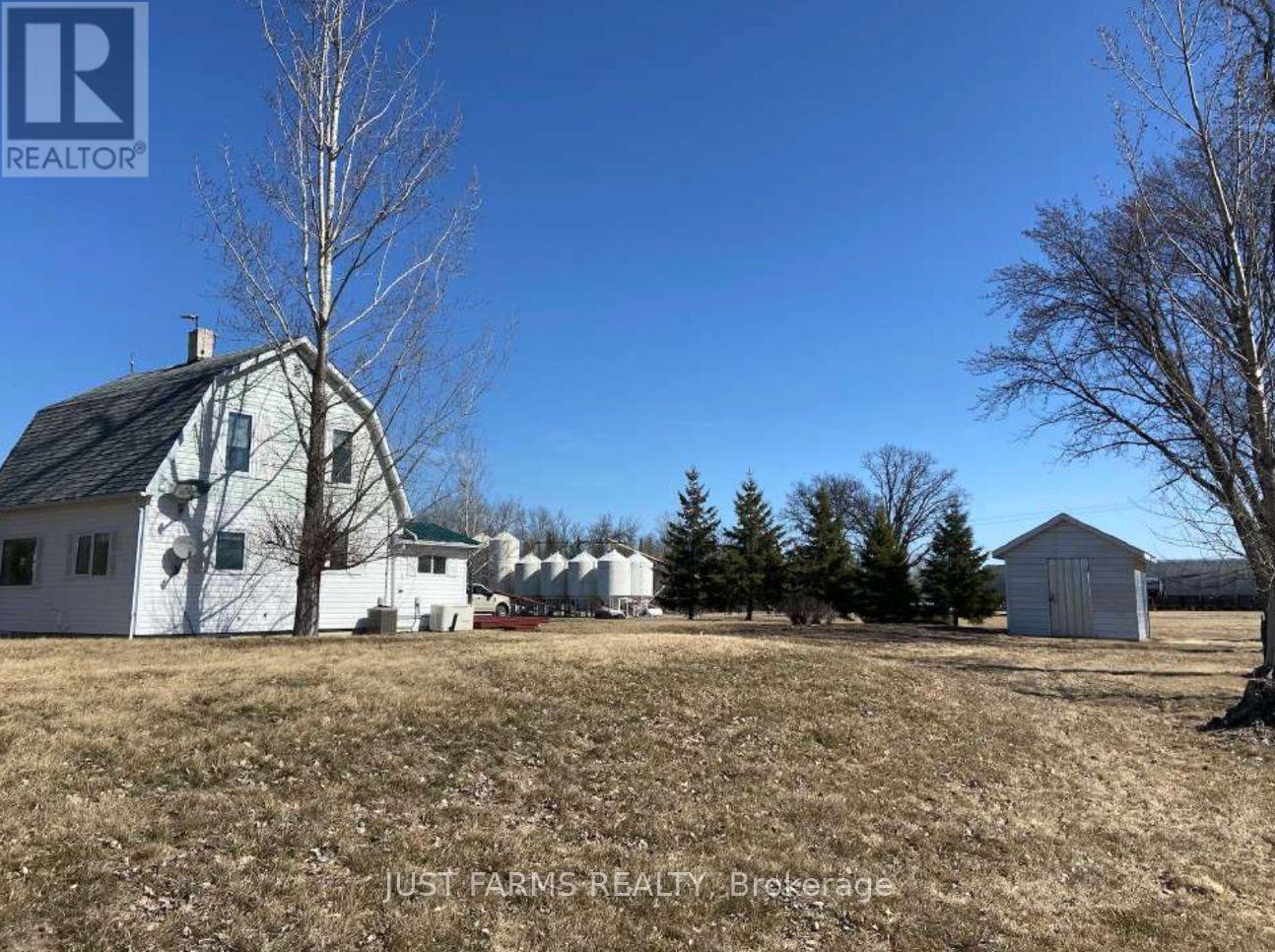 8044 On 602 Highway, Emo, Ontario  P0W 1E0 - Photo 15 - X12553294