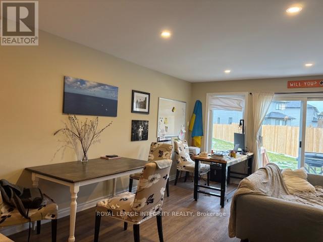 114 Dowdall Circle, Carleton Place, Ontario K7C 0S4 - Photo 5 - X12553278