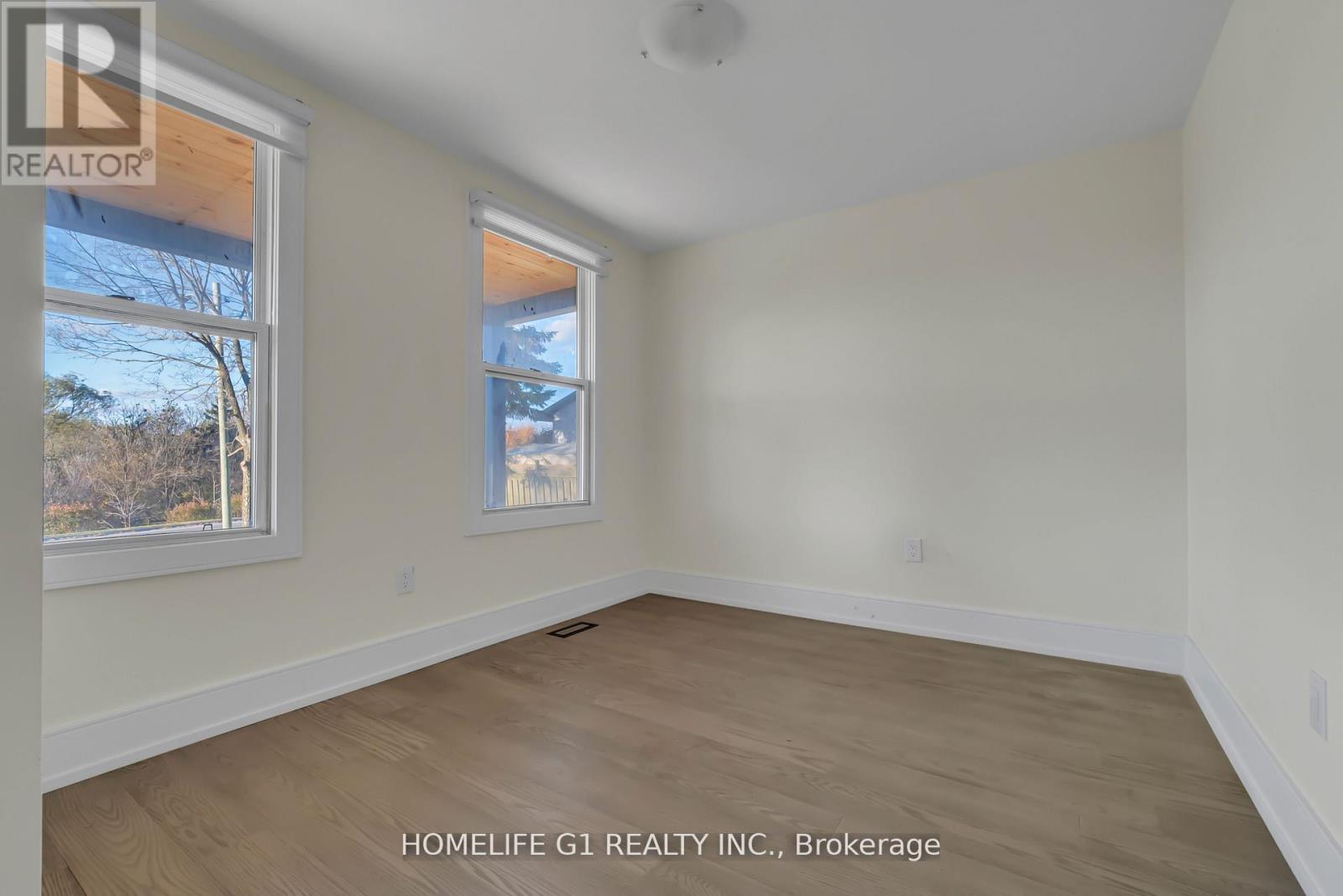 241 Charles Street W, Ingersoll, Ontario  N5C 2M5 - Photo 15 - X12553226