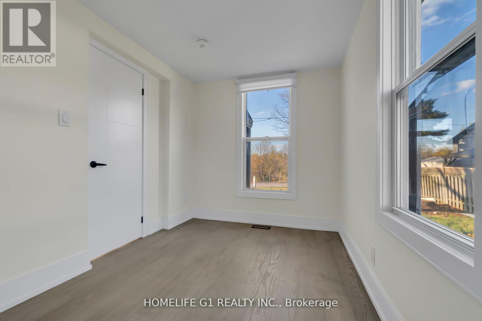 241 Charles Street W, Ingersoll, Ontario  N5C 2M5 - Photo 17 - X12553226