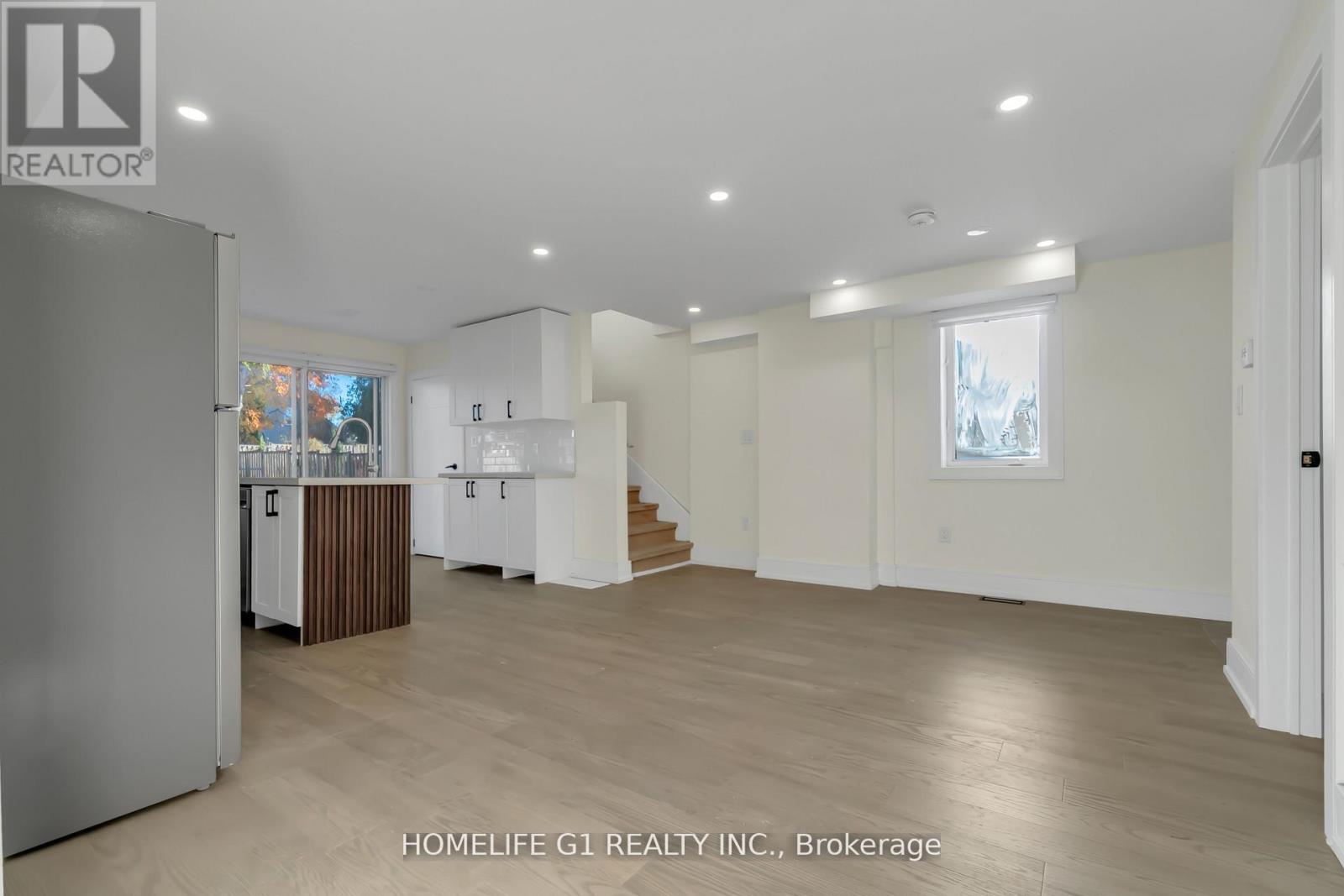 241 Charles Street W, Ingersoll, Ontario  N5C 2M5 - Photo 19 - X12553226