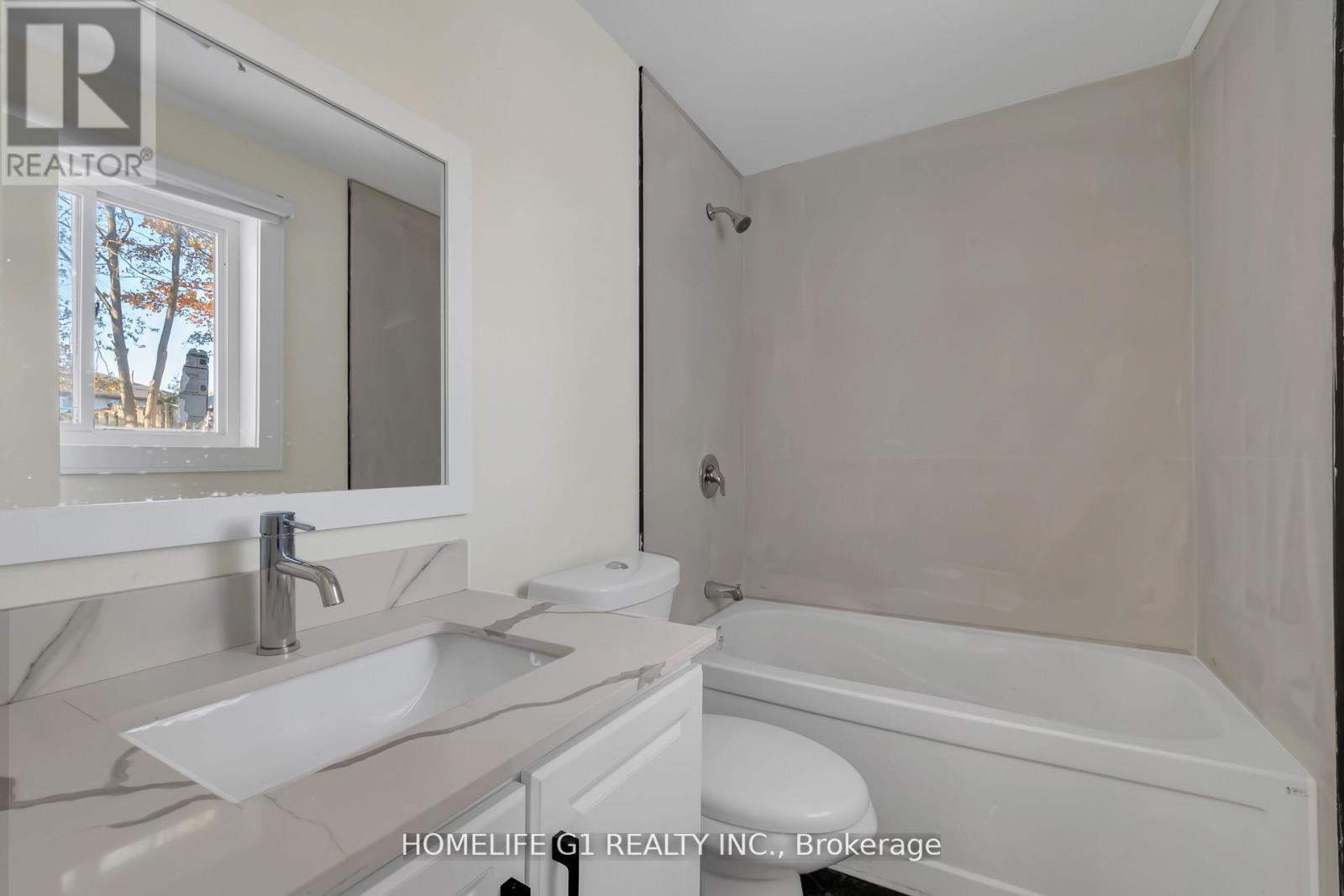 241 Charles Street W, Ingersoll, Ontario  N5C 2M5 - Photo 20 - X12553226