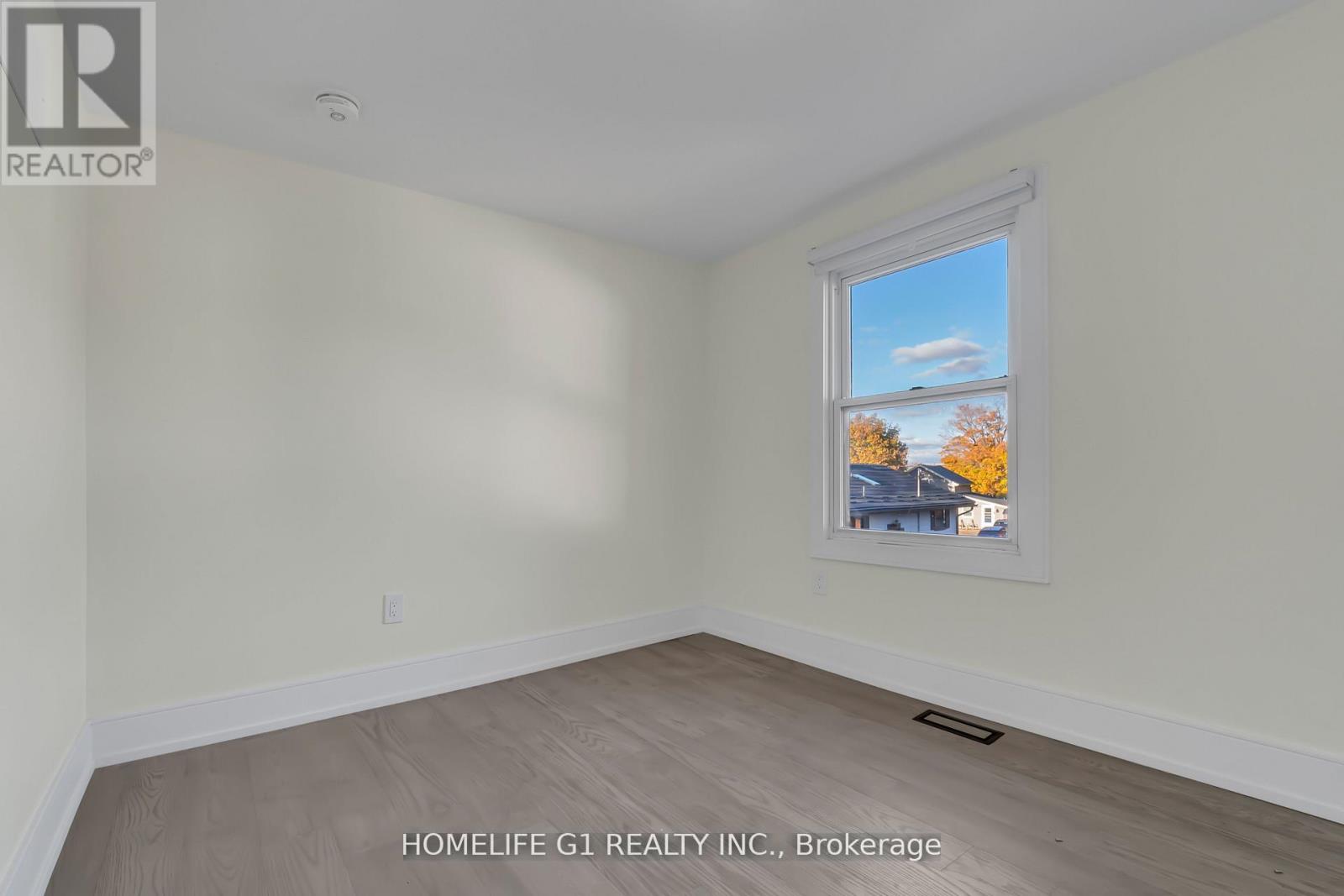 241 Charles Street W, Ingersoll, Ontario  N5C 2M5 - Photo 23 - X12553226