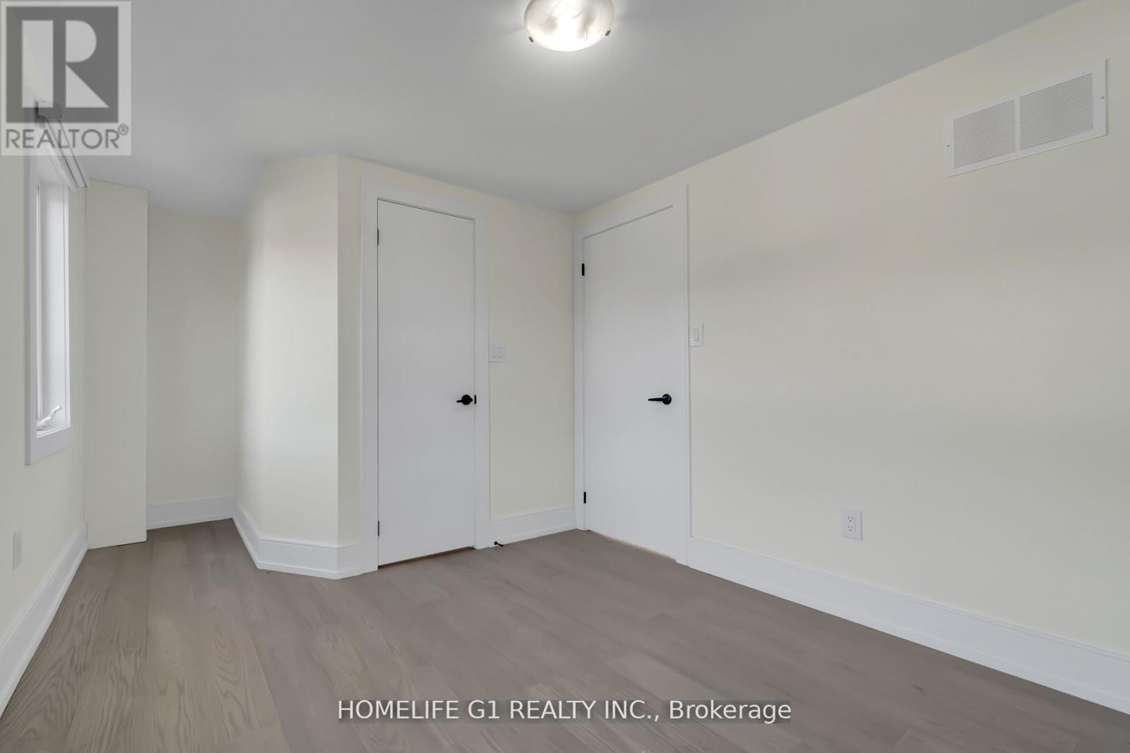 241 Charles Street W, Ingersoll, Ontario  N5C 2M5 - Photo 24 - X12553226