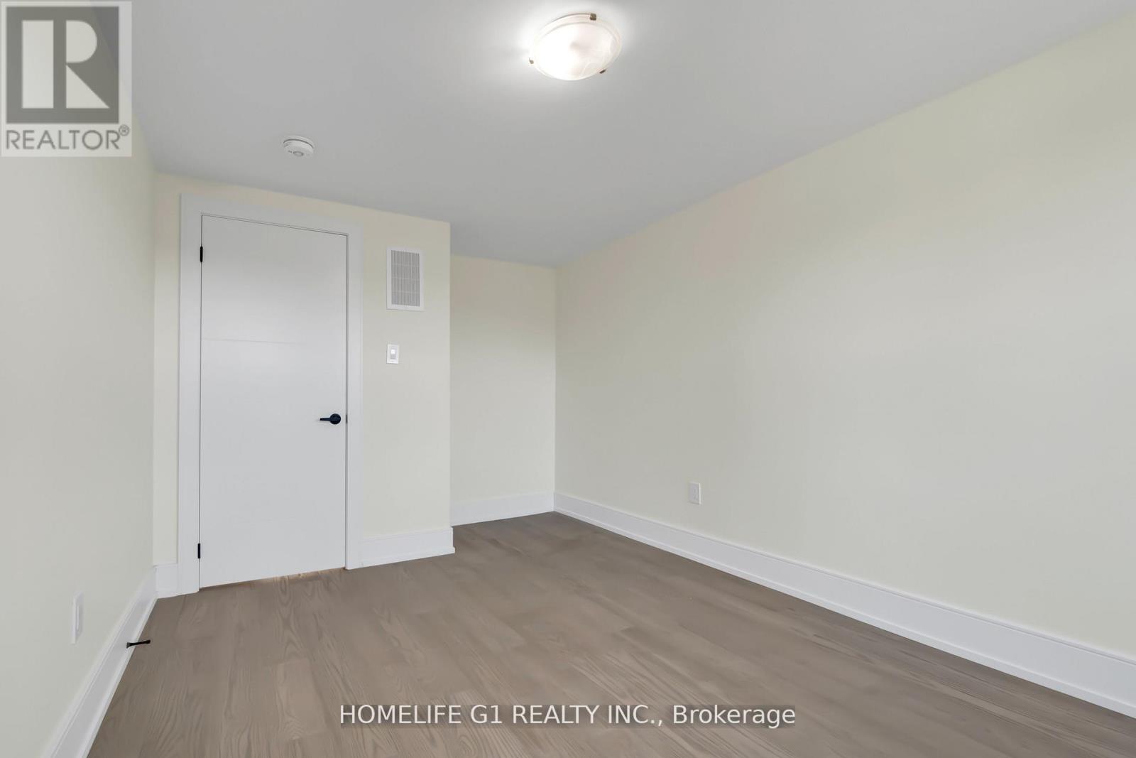 241 Charles Street W, Ingersoll, Ontario  N5C 2M5 - Photo 28 - X12553226