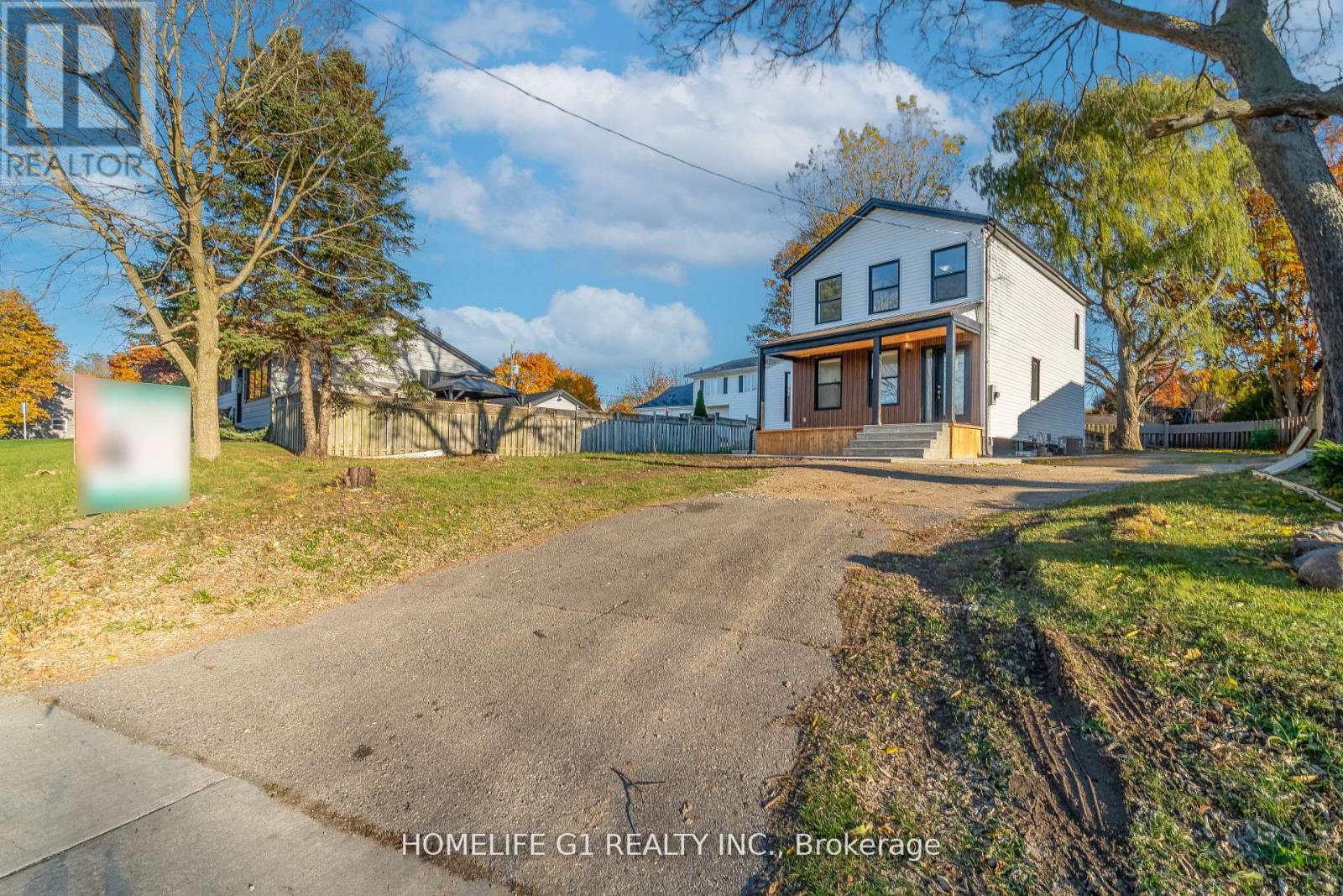 241 Charles Street W, Ingersoll, Ontario  N5C 2M5 - Photo 4 - X12553226