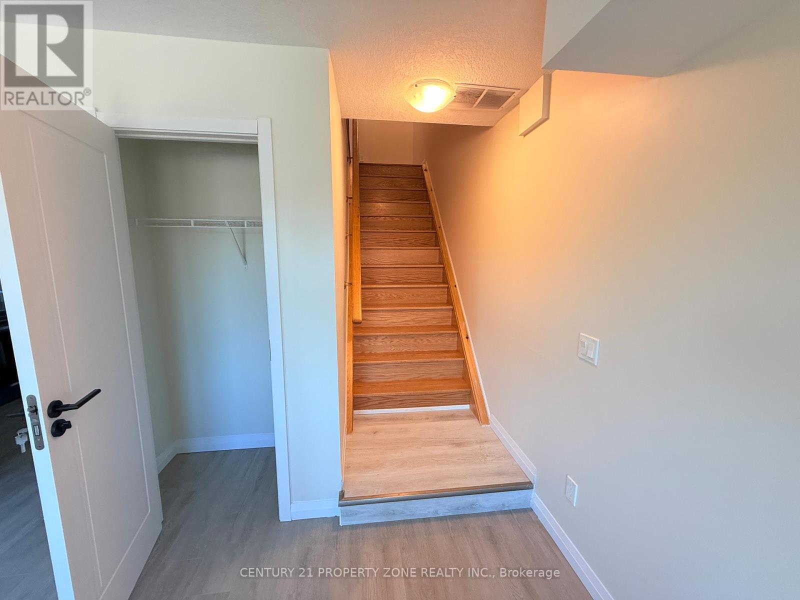 C60 - 370 Fisher Mills Road, Cambridge, Ontario  N3C 0G8 - Photo 18 - X12553238