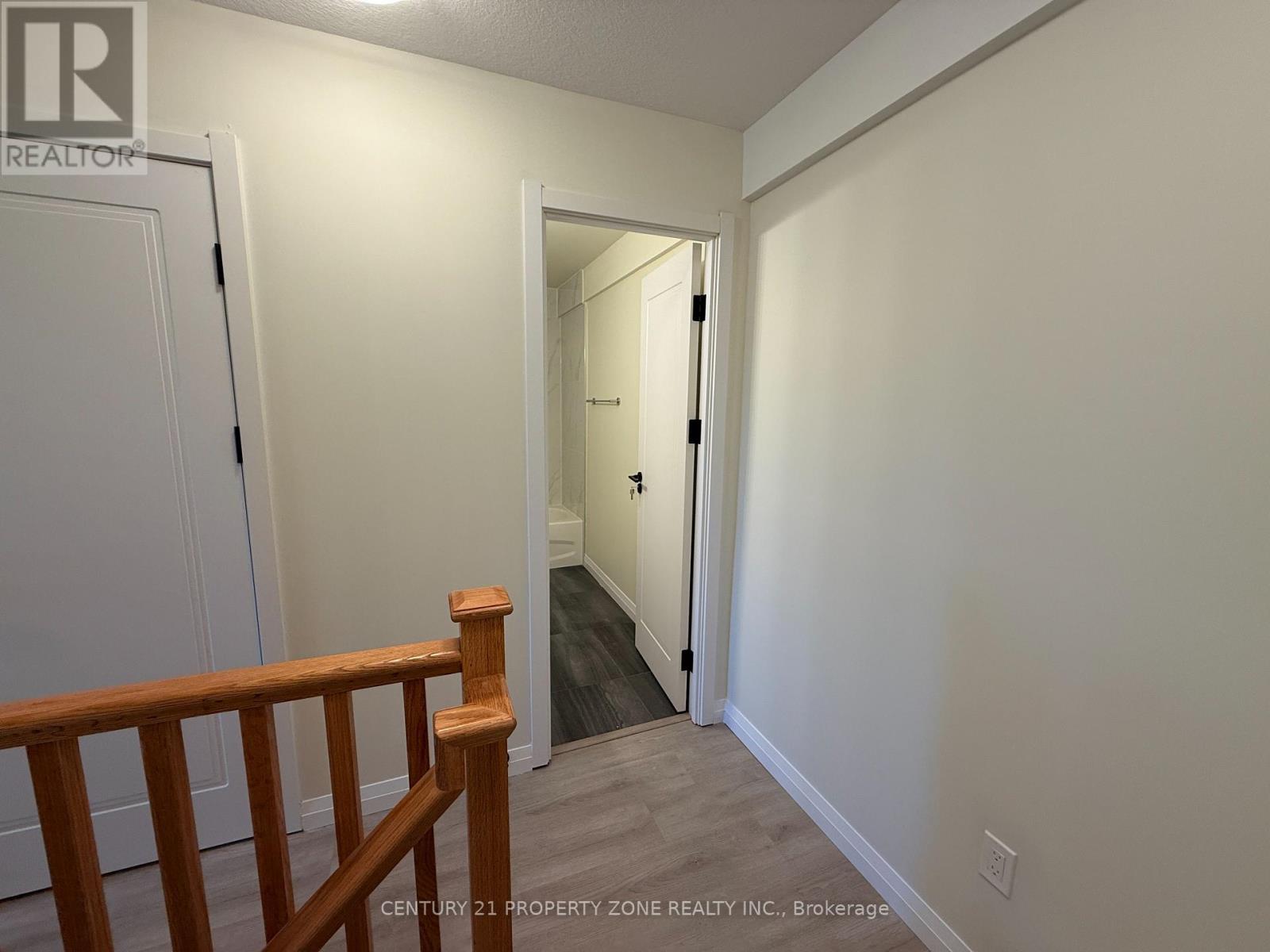 C60 - 370 Fisher Mills Road, Cambridge, Ontario  N3C 0G8 - Photo 19 - X12553238