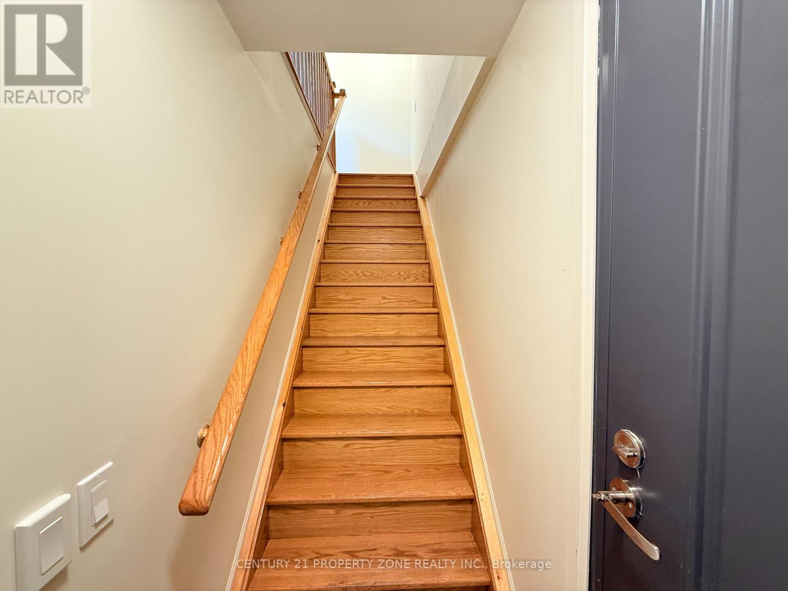 C60 - 370 Fisher Mills Road, Cambridge, Ontario  N3C 0G8 - Photo 6 - X12553238