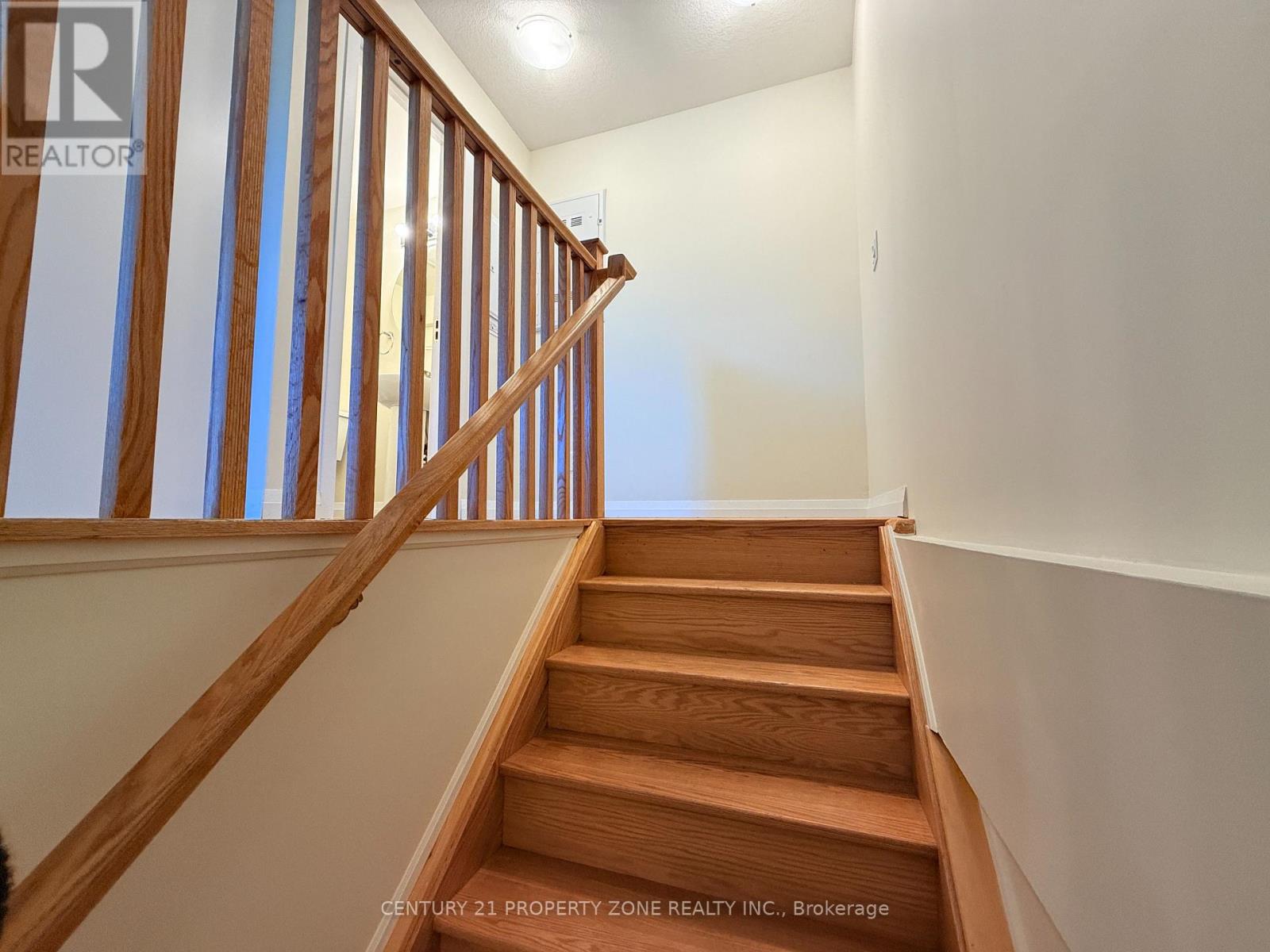 C60 - 370 Fisher Mills Road, Cambridge, Ontario  N3C 0G8 - Photo 7 - X12553238