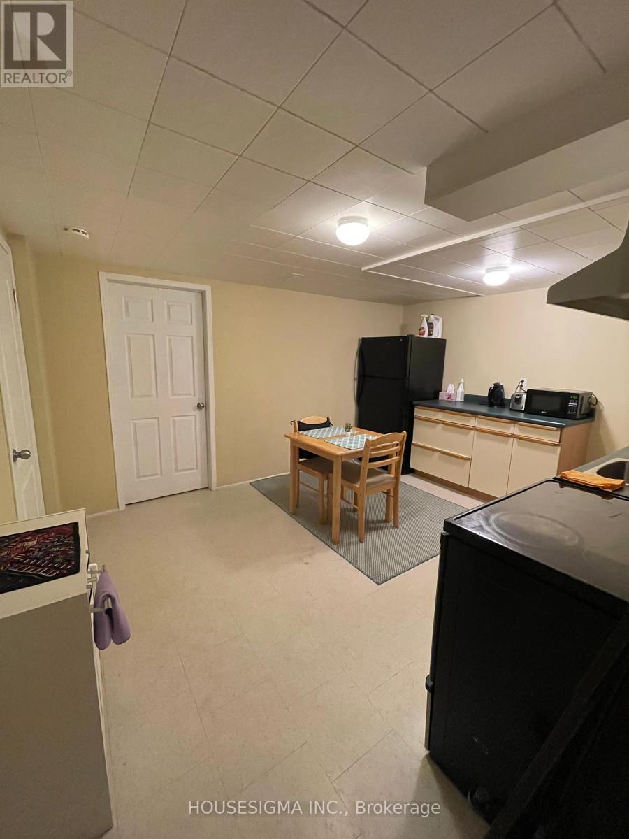 124 Dorchester Boulevard, St. Catharines, Ontario  L2M 6B9 - Photo 13 - X12553240