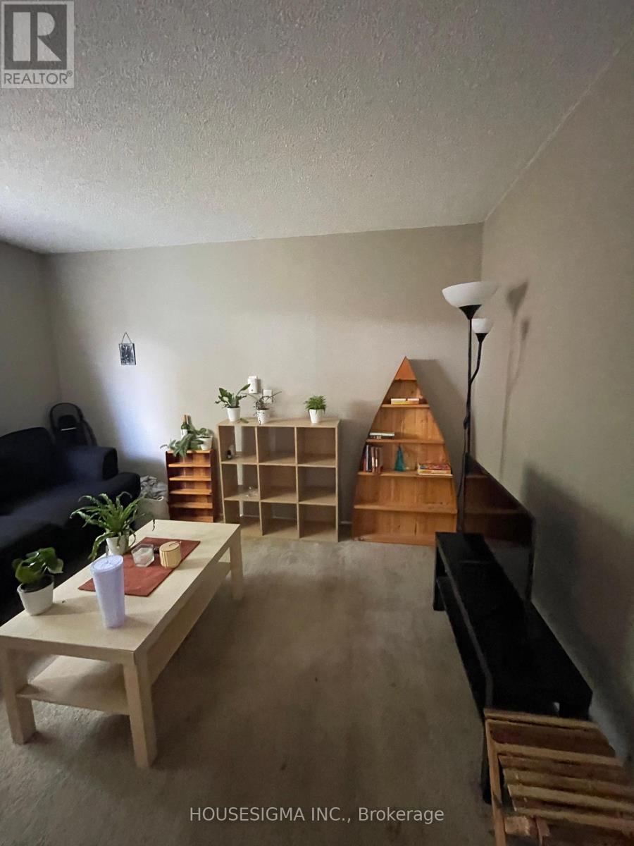 124 Dorchester Boulevard, St. Catharines, Ontario  L2M 6B9 - Photo 14 - X12553240