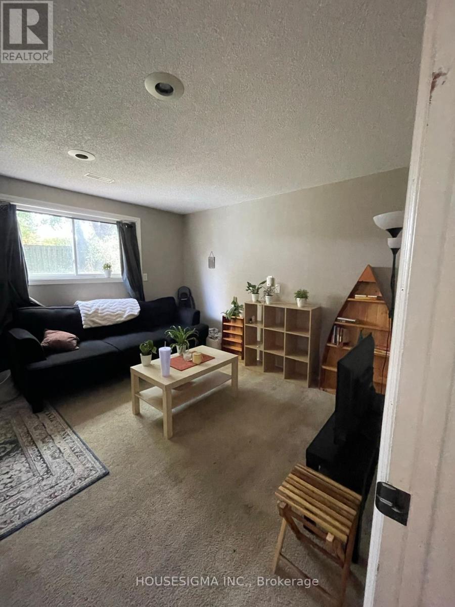 124 Dorchester Boulevard, St. Catharines, Ontario  L2M 6B9 - Photo 15 - X12553240