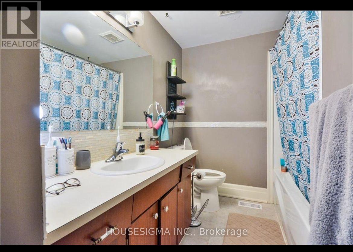 124 Dorchester Boulevard, St. Catharines, Ontario  L2M 6B9 - Photo 7 - X12553240