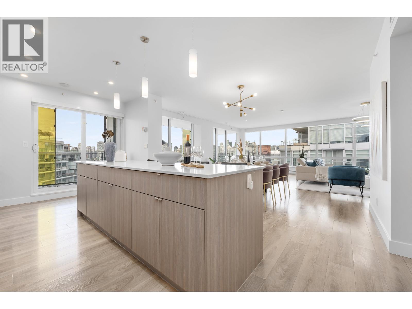 1801 1788 Columbia Street, Vancouver, British Columbia  V5Y 0L7 - Photo 3 - R3068081