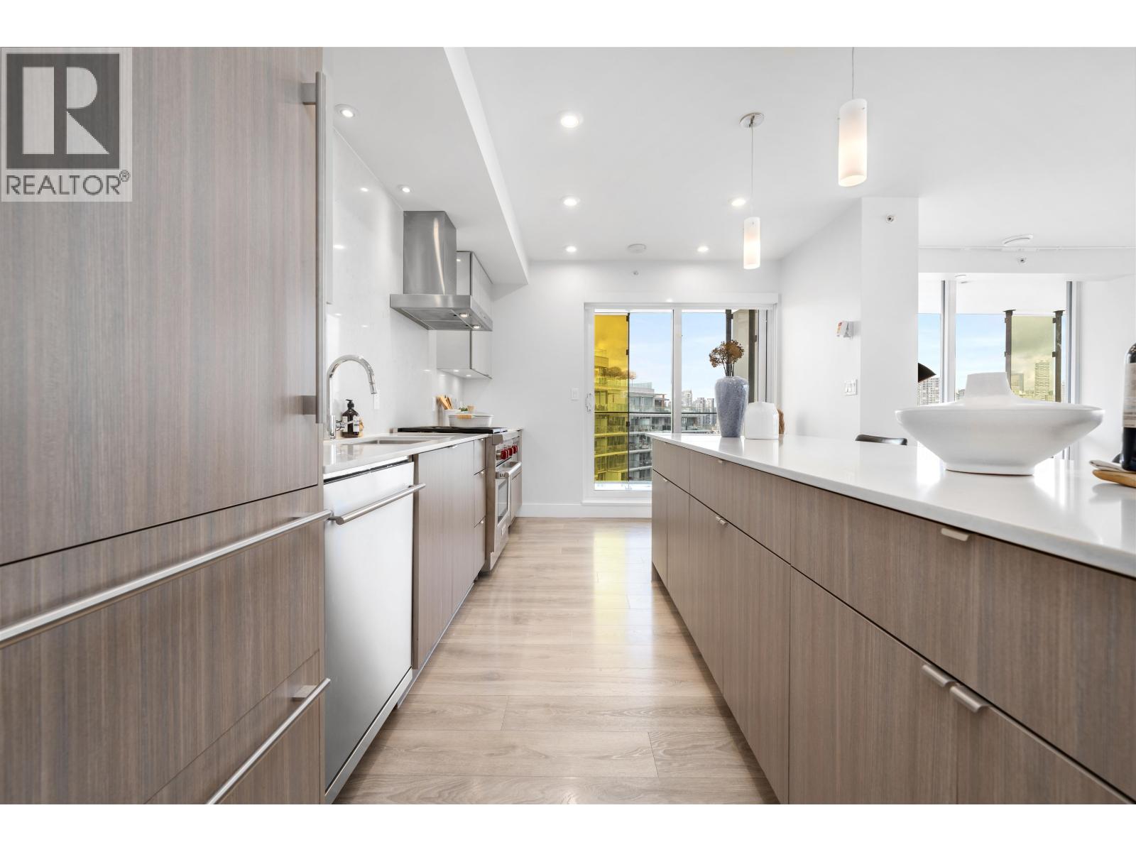 1801 1788 Columbia Street, Vancouver, British Columbia  V5Y 0L7 - Photo 4 - R3068081