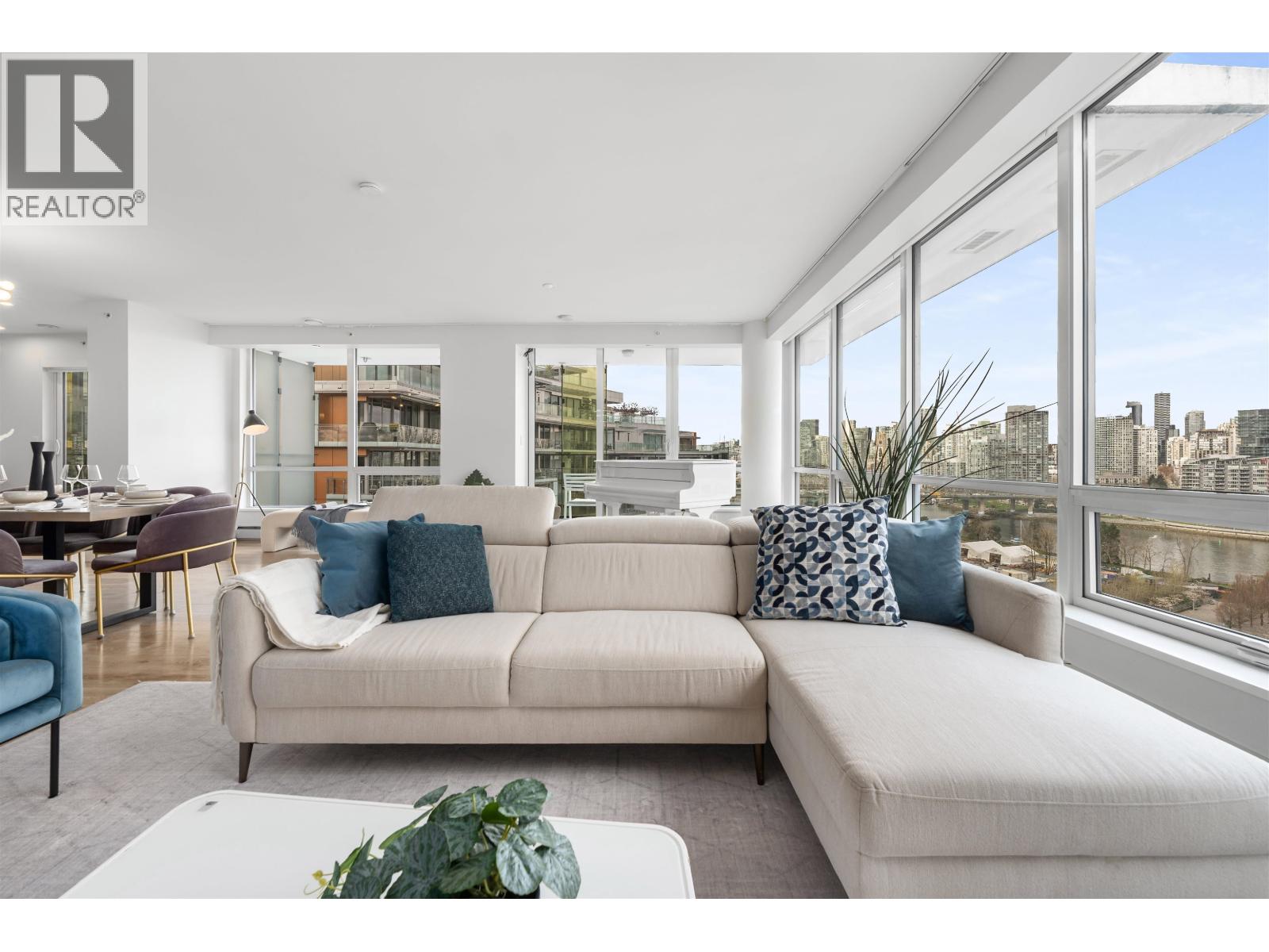 1801 1788 Columbia Street, Vancouver, British Columbia  V5Y 0L7 - Photo 9 - R3068081