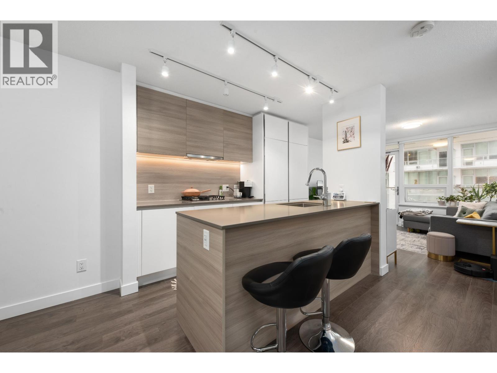 2509 908 Quayside Drive, New Westminster, British Columbia  V3M 0L4 - Photo 6 - R3068094