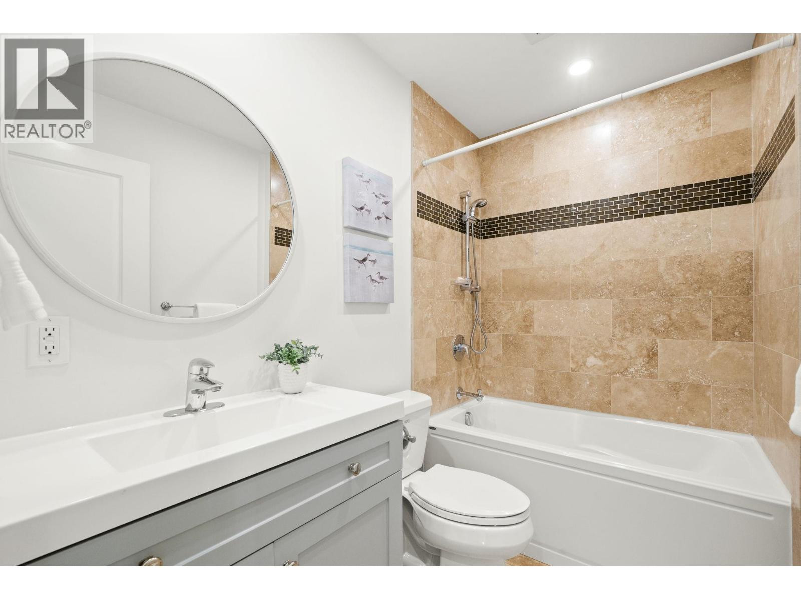 463 Beachview Drive, North Vancouver, British Columbia  V7G 1P5 - Photo 22 - R3068095