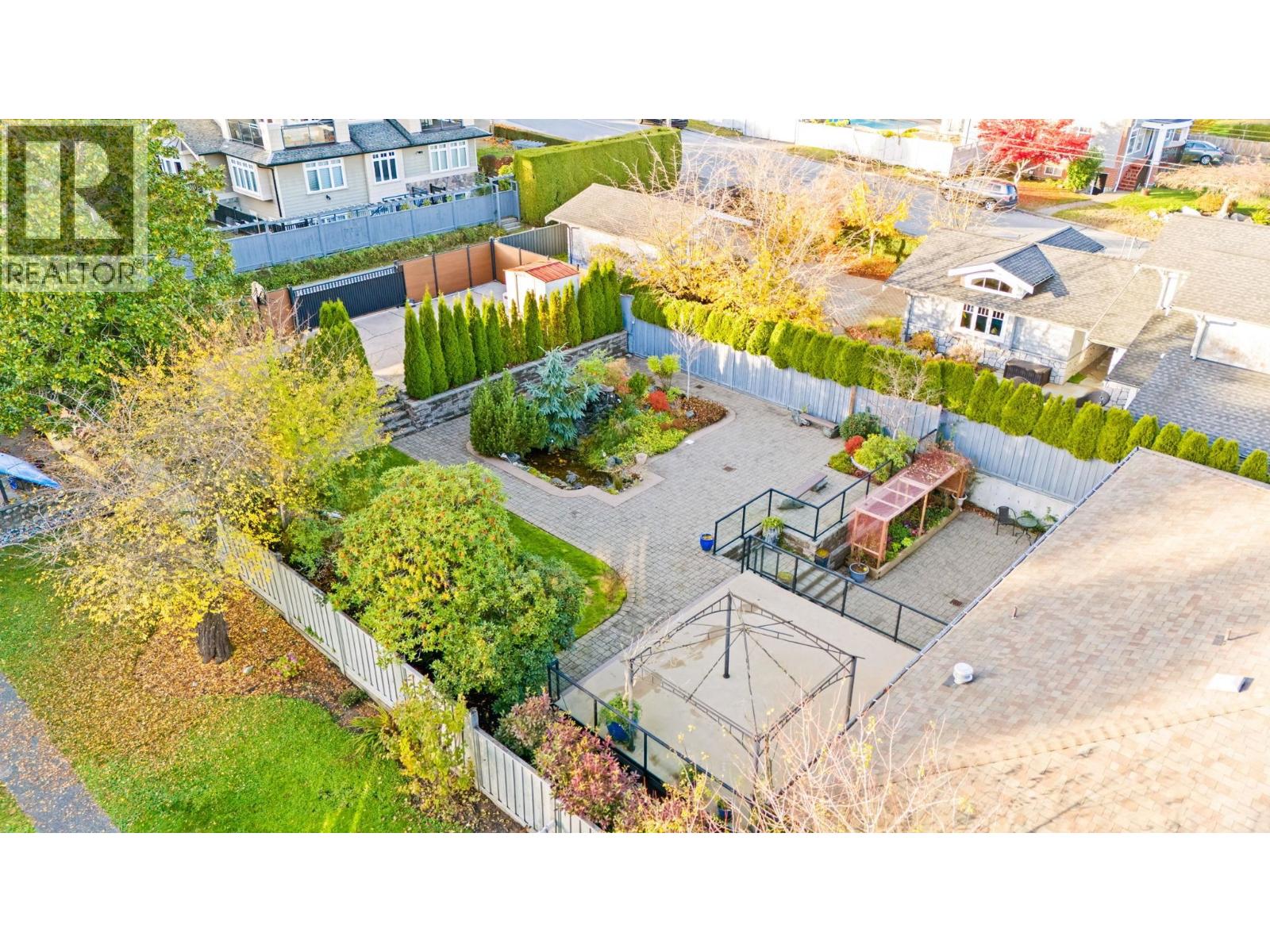 463 Beachview Drive, North Vancouver, British Columbia  V7G 1P5 - Photo 32 - R3068095