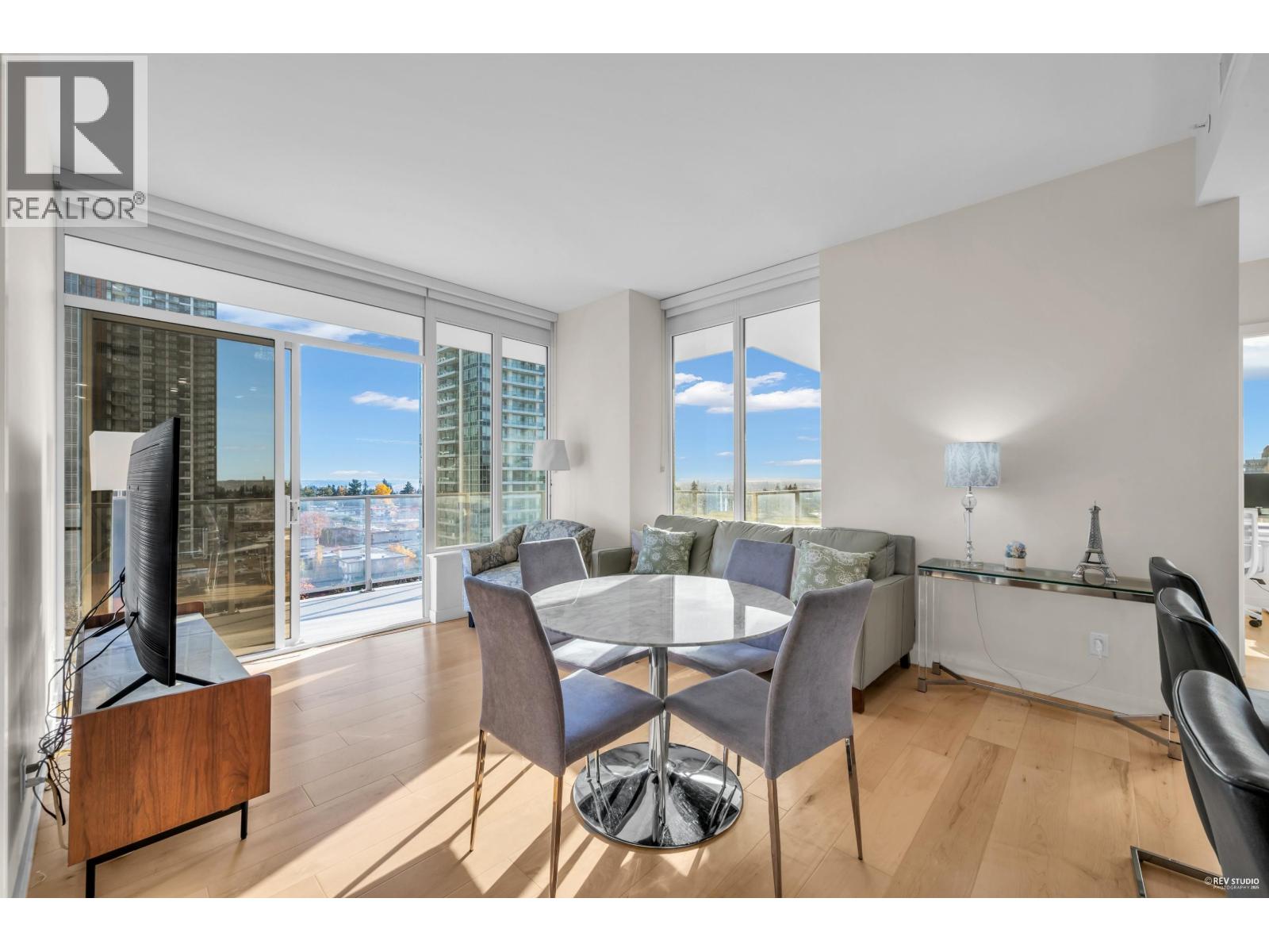 1005 6288 Cassie Avenue, Burnaby, British Columbia  V5H 0H7 - Photo 2 - R3068038