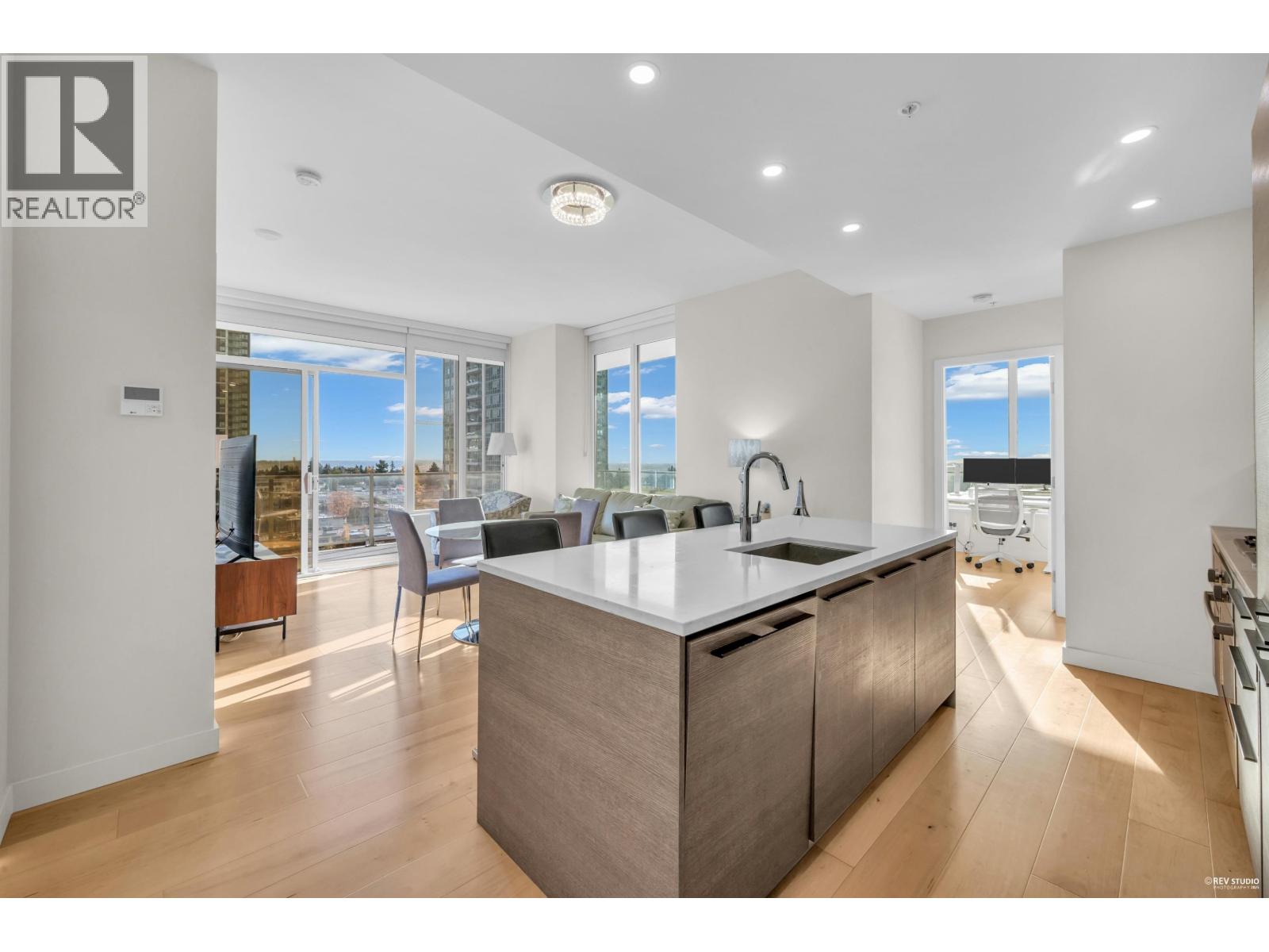 1005 6288 CASSIE AVENUE, burnaby, British Columbia