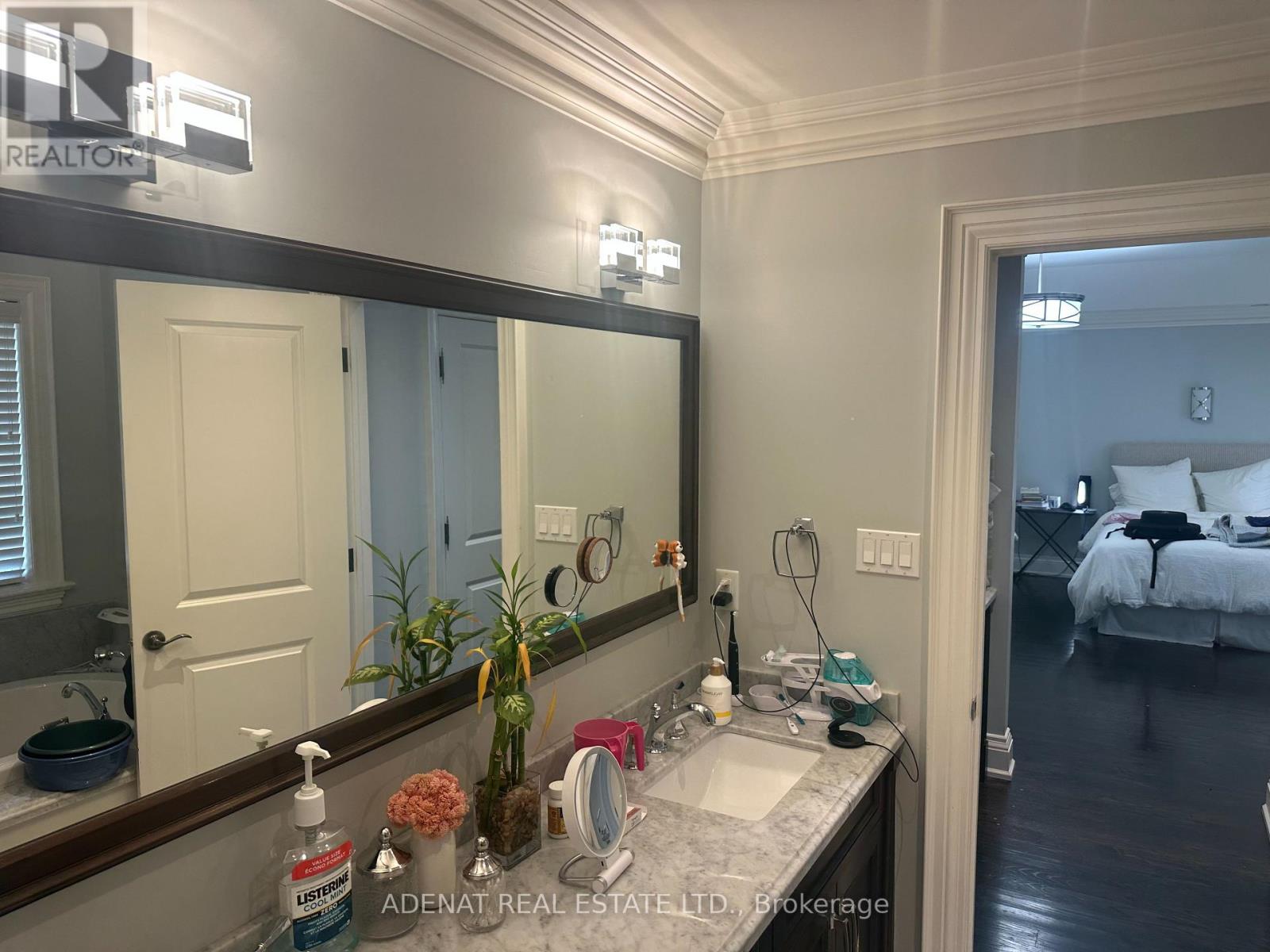 622 Coldstream Avenue, Toronto, Ontario  M6B 2L2 - Photo 17 - C12553272