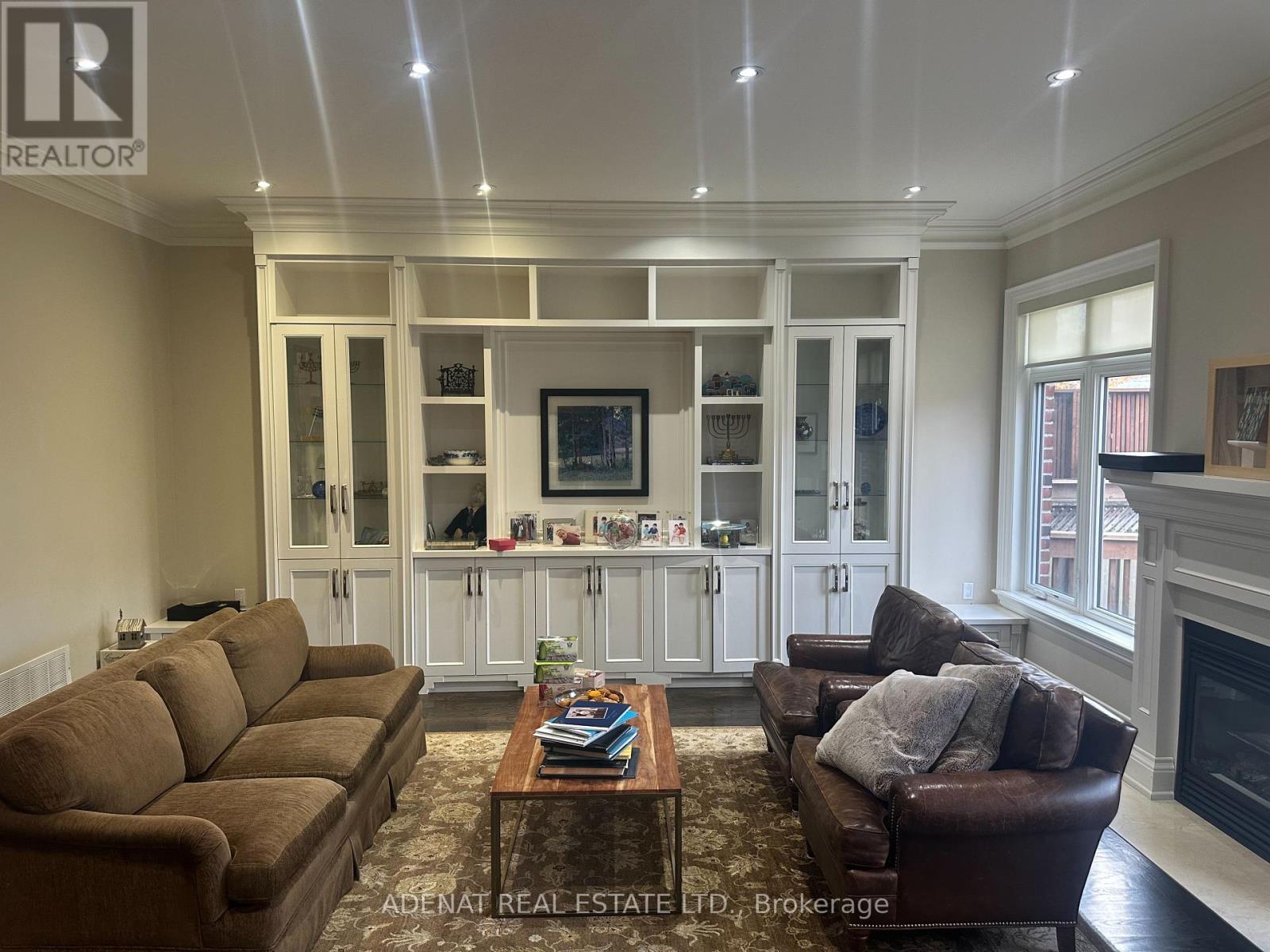 622 Coldstream Avenue, Toronto, Ontario  M6B 2L2 - Photo 8 - C12553272