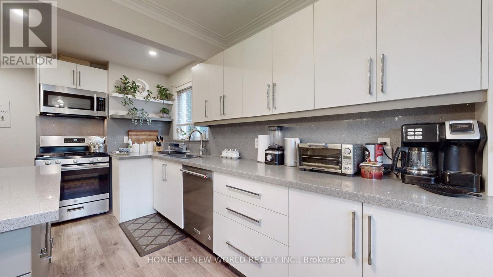 11 Elynhill Drive, Toronto, Ontario  M2R 1C5 - Photo 11 - C12553284