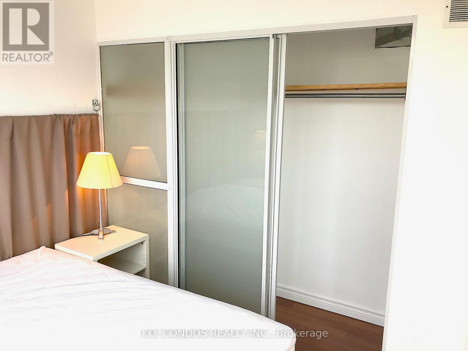 719 - 92 King Street E, Toronto, Ontario  M5S 3K6 - Photo 14 - C12553290