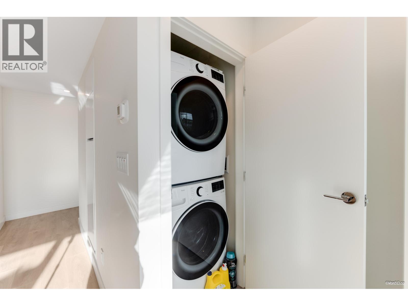 610 308 Alderson Avenue, Coquitlam, British Columbia  V3K 0J2 - Photo 10 - R3067006