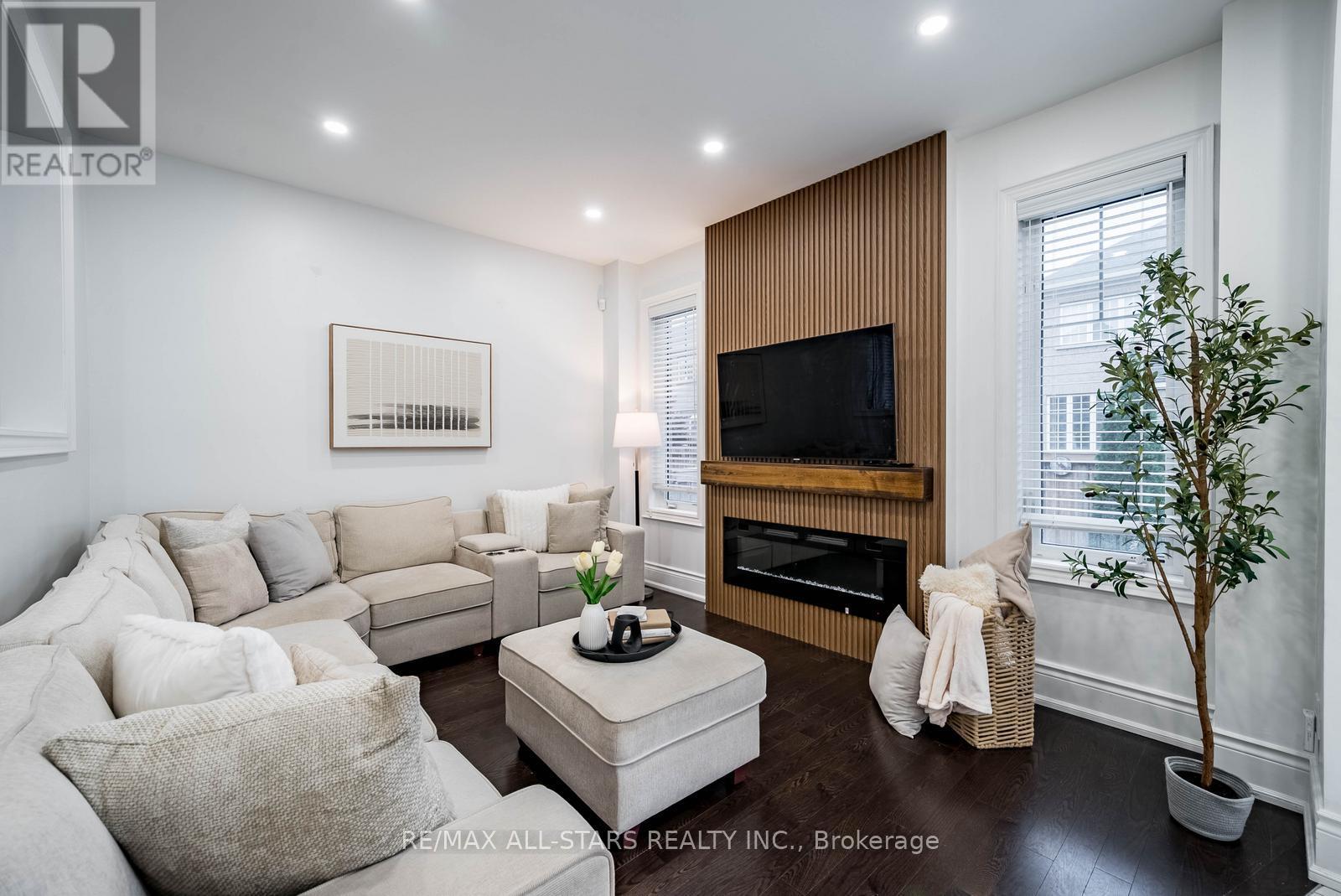 19 Kettle Valley Trail, King, Ontario  L7B 0N3 - Photo 18 - N12478002