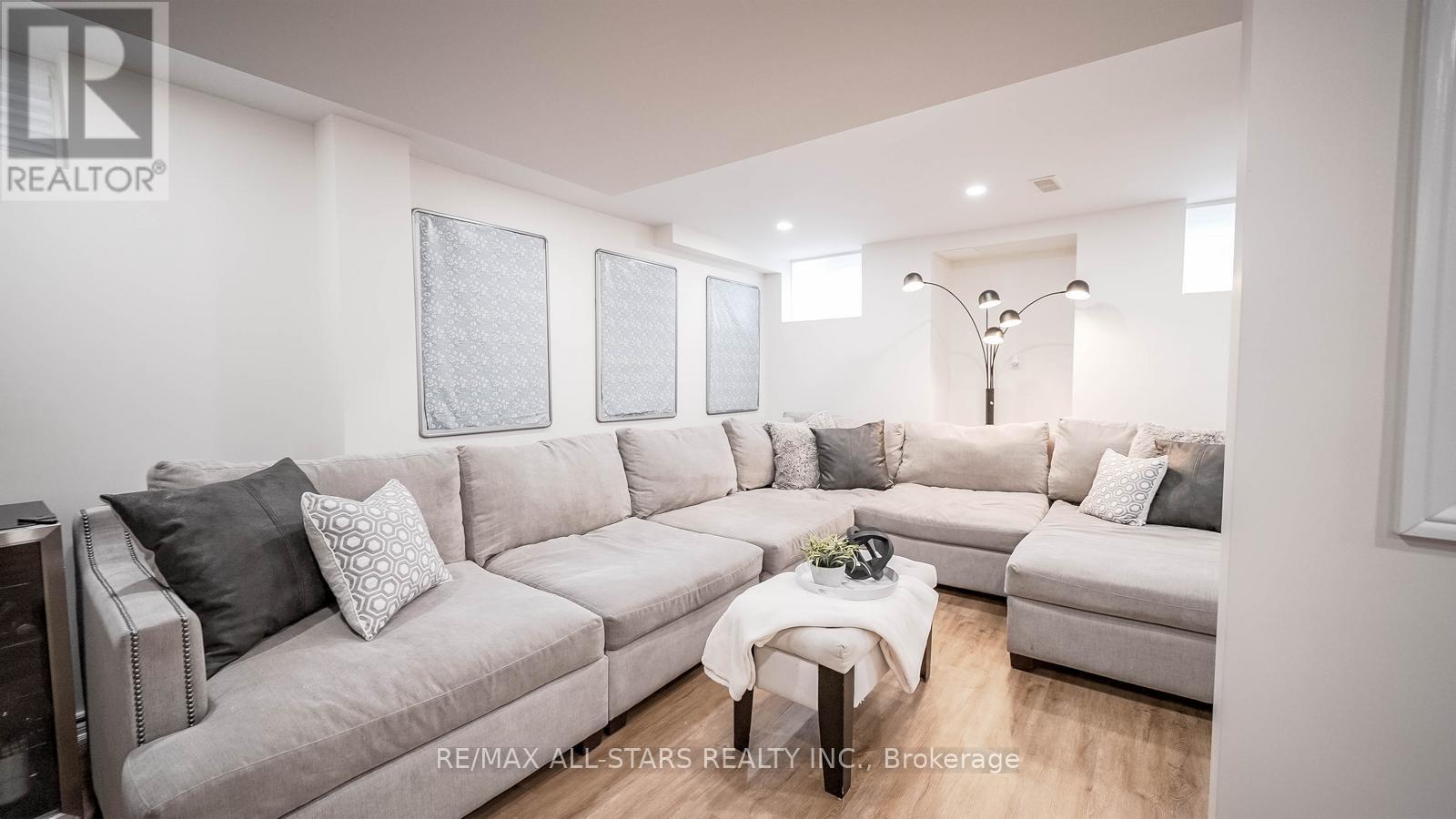 19 Kettle Valley Trail, King, Ontario  L7B 0N3 - Photo 35 - N12478002