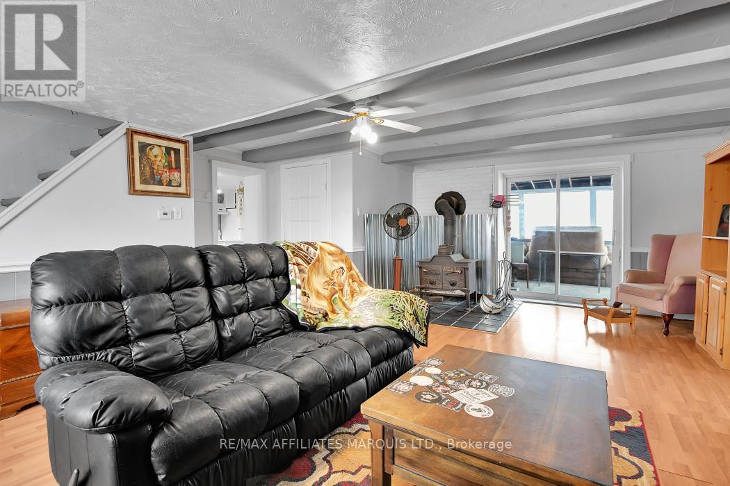 4872 Nine Mile Road, South Glengarry, Ontario K0C 1S0 - Photo 17 - X12553312