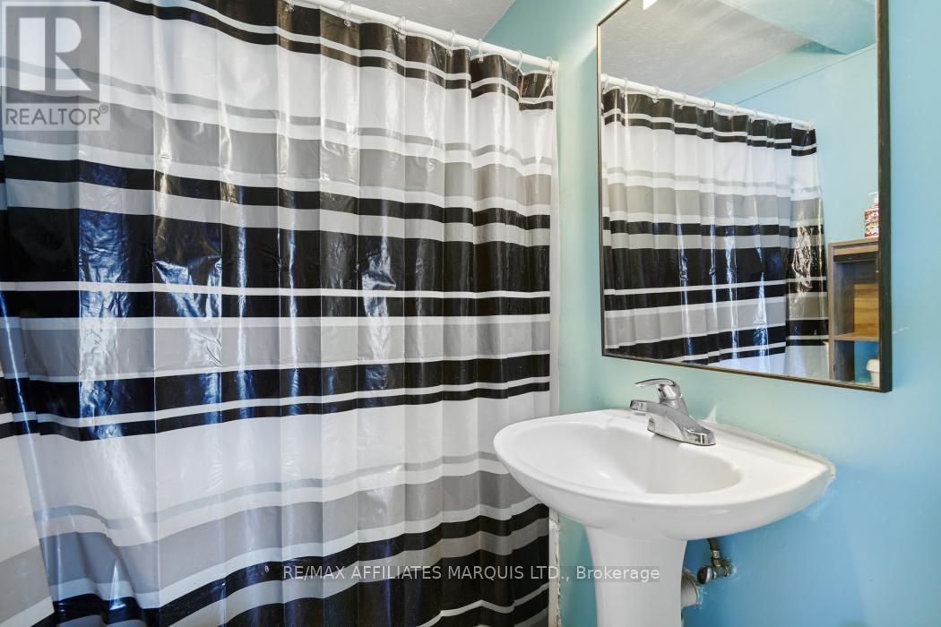 4872 Nine Mile Road, South Glengarry, Ontario K0C 1S0 - Photo 22 - X12553312