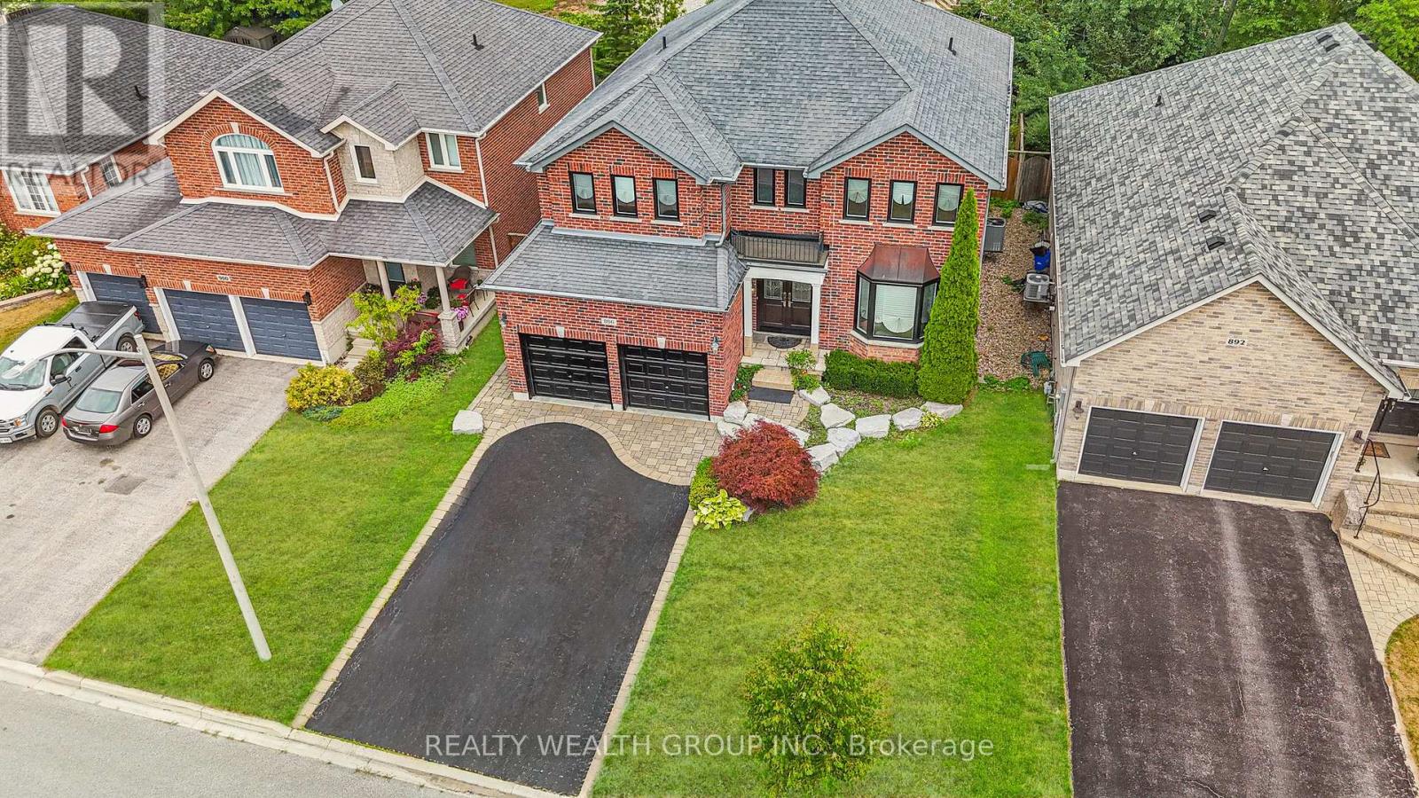 896 Booth Avenue, Innisfil, Ontario  L9S 0A6 - Photo 2 - N12553274