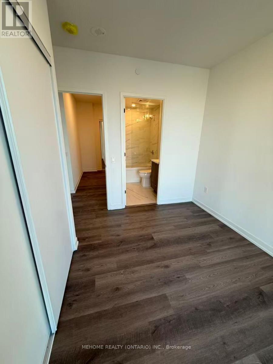 1909 - 8 Interchange Way, Vaughan, Ontario  L4K 5Z7 - Photo 5 - N12553282