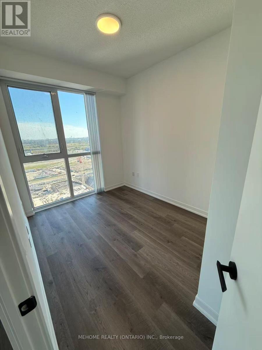 1909 - 8 Interchange Way, Vaughan, Ontario  L4K 5Z7 - Photo 8 - N12553282