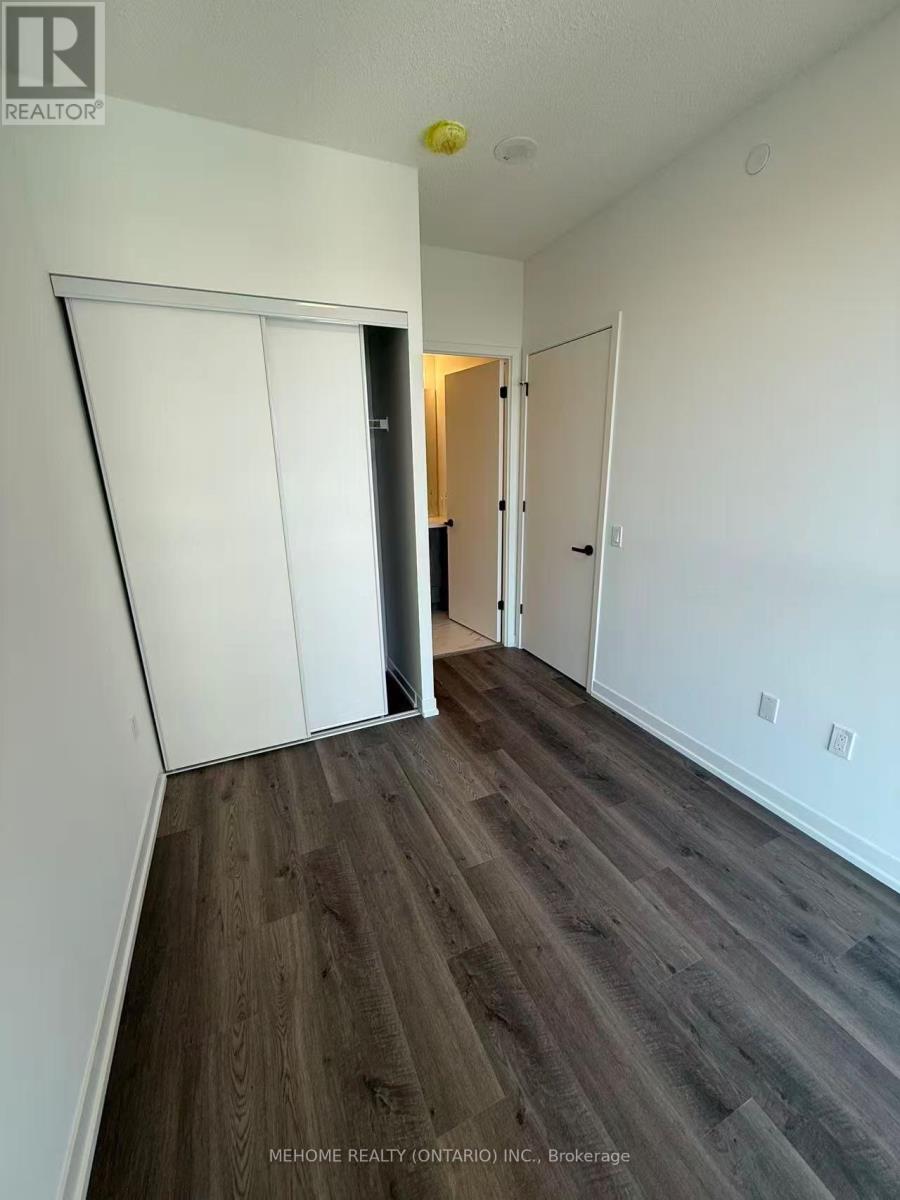 1909 - 8 Interchange Way, Vaughan, Ontario  L4K 5Z7 - Photo 9 - N12553282