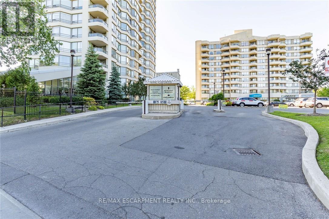 306 - 75 King Street E, Mississauga, Ontario L5A 4G5 - Photo 7 - W12553276